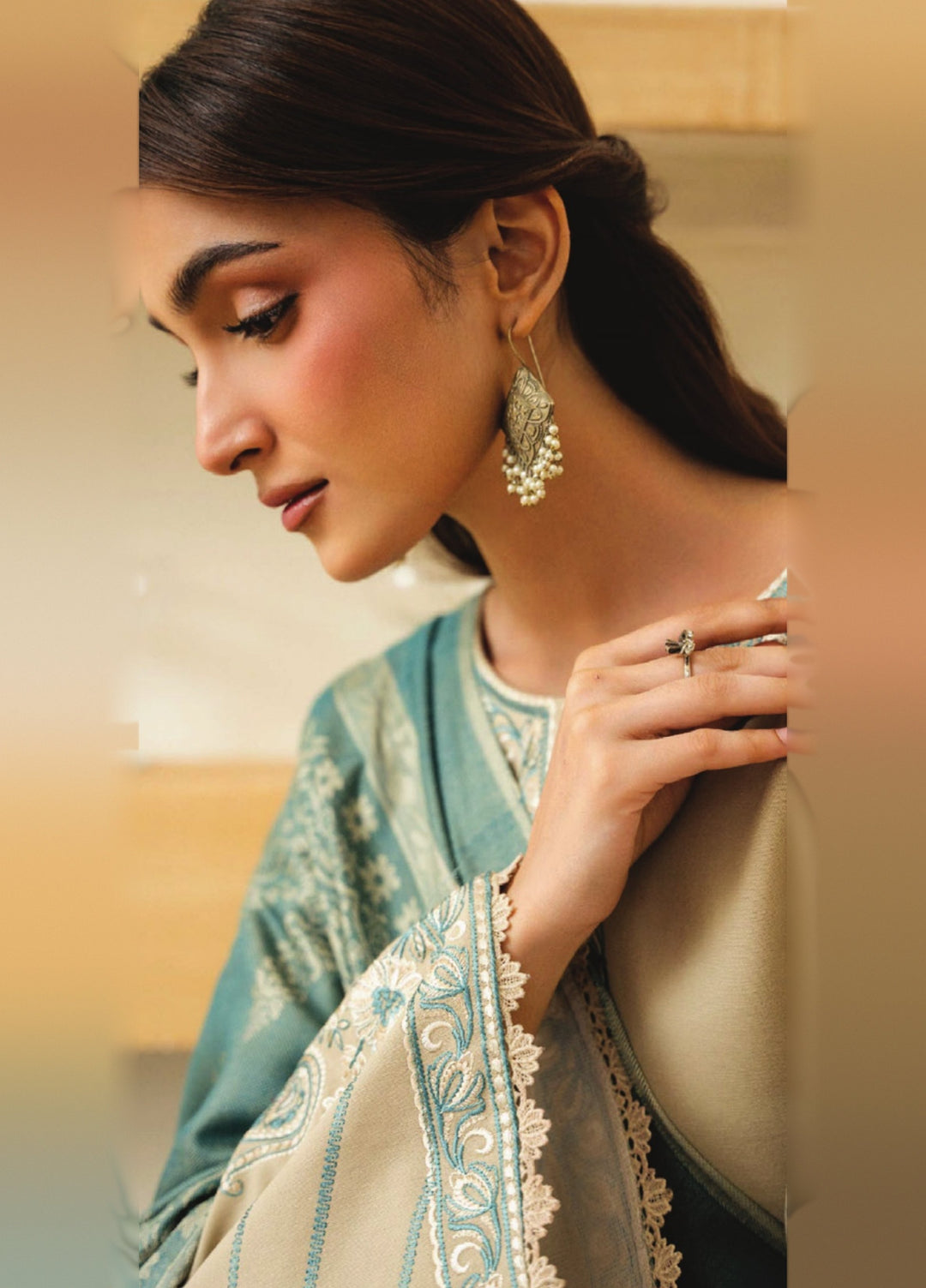 Onara by Humdum Unstitched Embroidered Khaddar 3 Piece Suit HD26UKO D-02 - Winter Collection