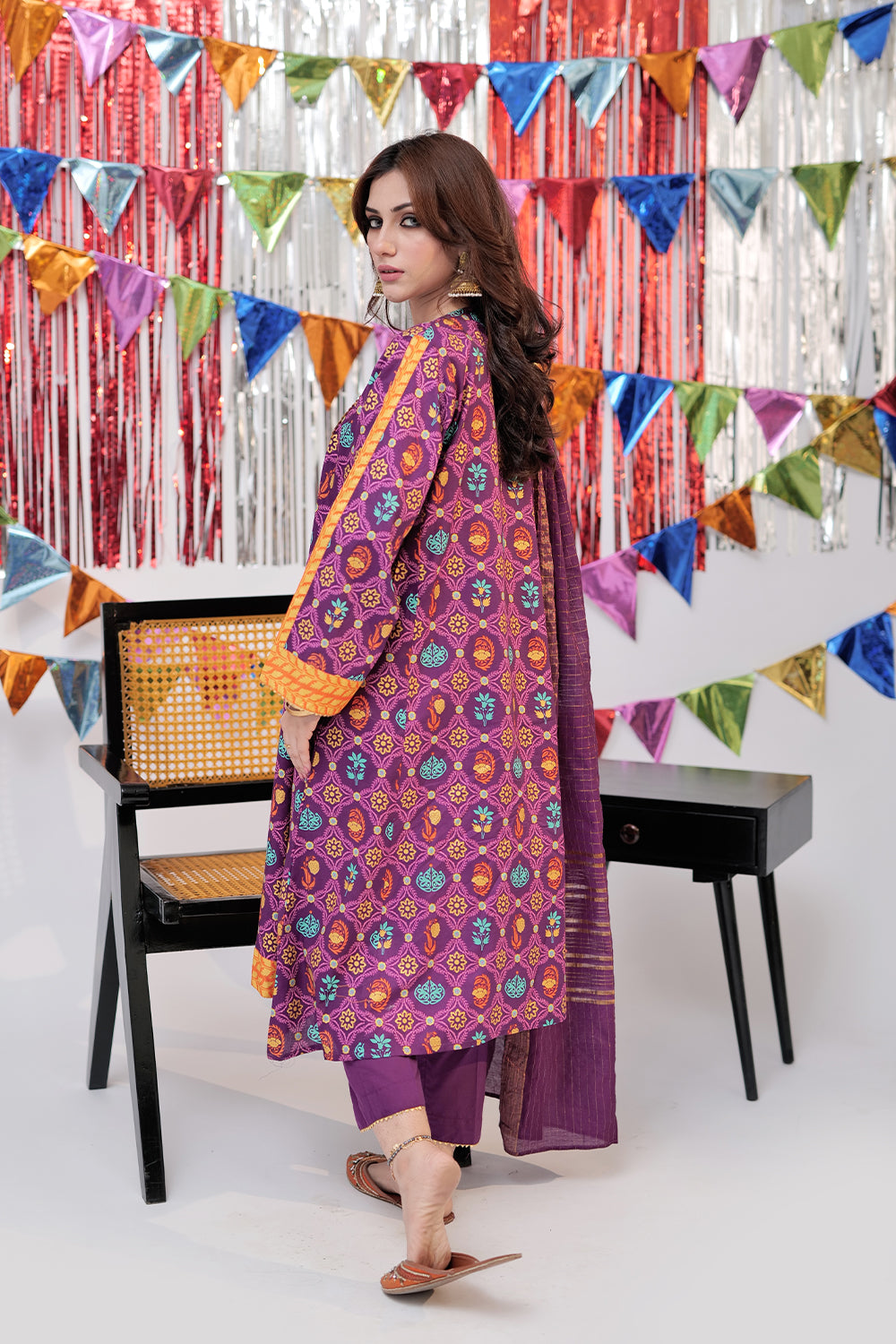 Senorita Women RTW Women Embroidered Purple and Gold Casual Plus 3 Piece Suit Cotton Gold Lawn LBD-02533 - Summer Collection