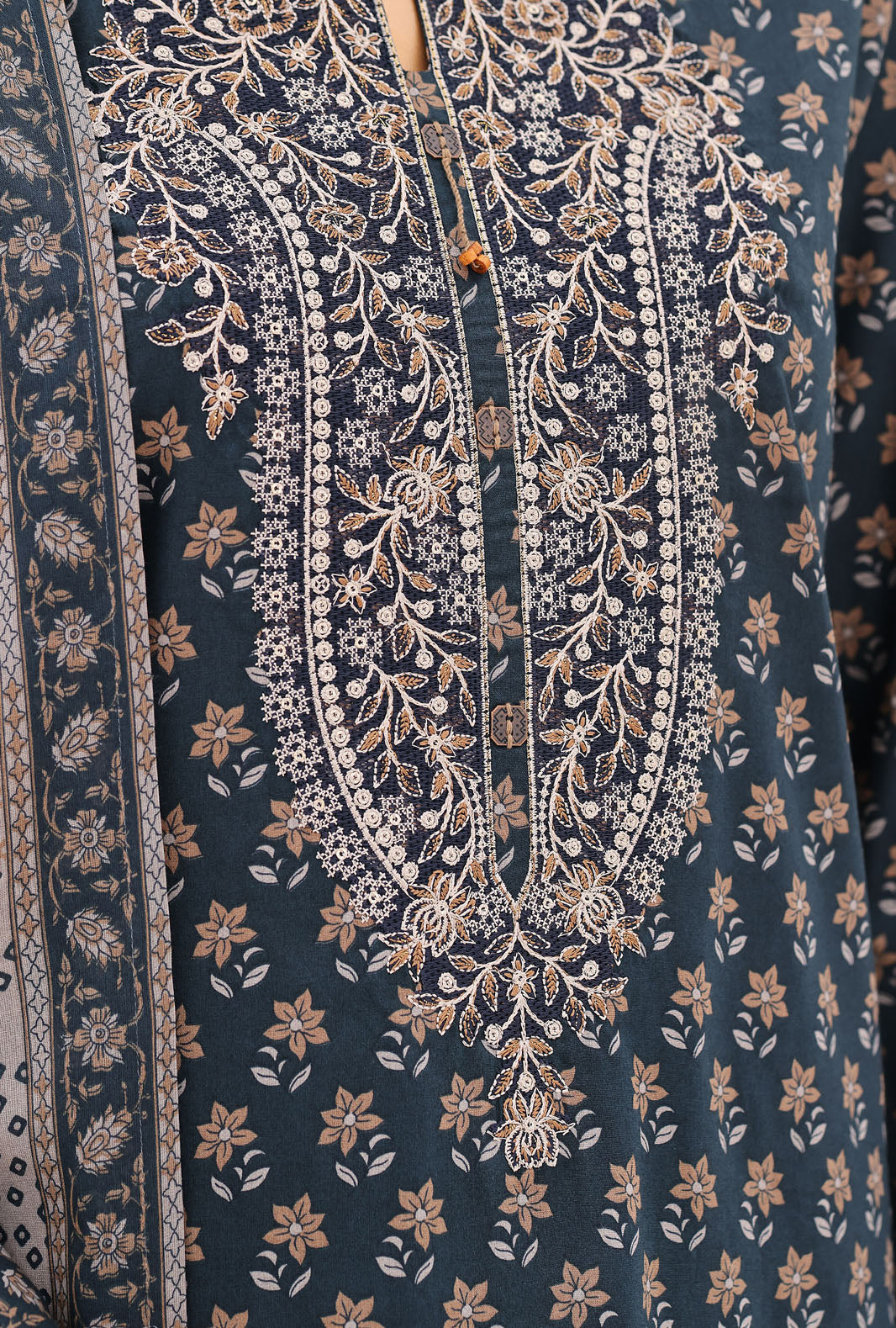 Daily Wear by HZ Textiles Unstitched Embroidered Lawn 3 Piece Suit PDW - 3311 Casual Collection
