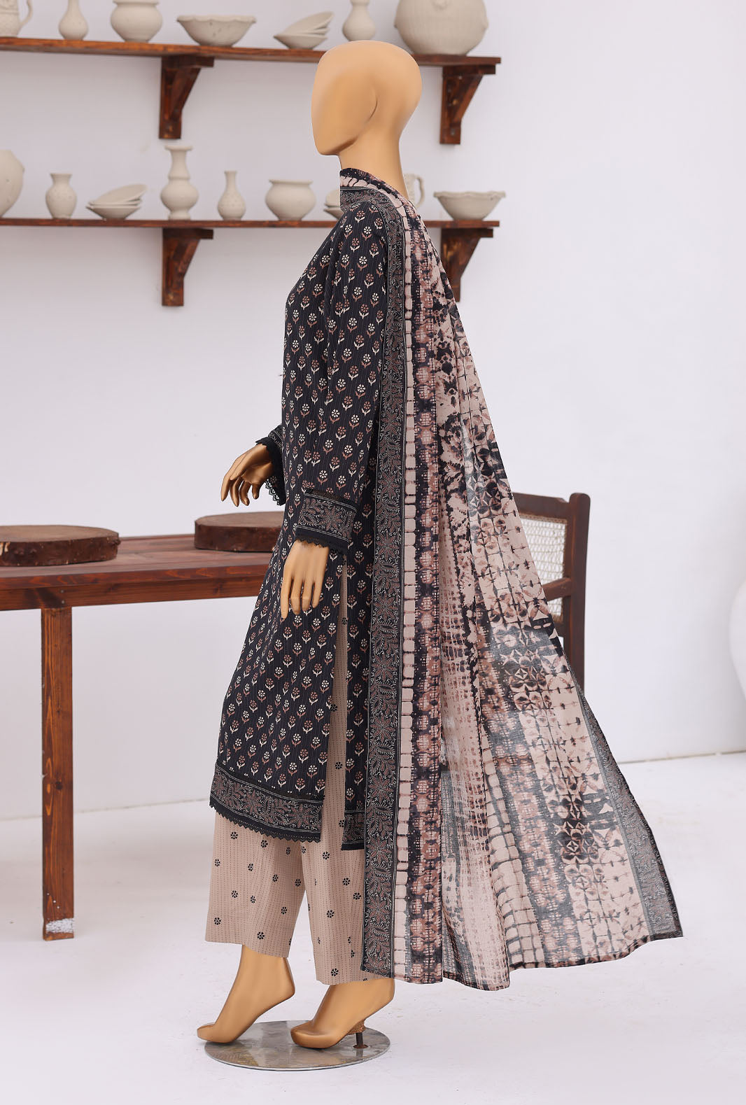 Daily Wear by HZ Textiles Unstitched Embroidered Lawn 3 Piece Suit PDW - 3313 Casual Collection