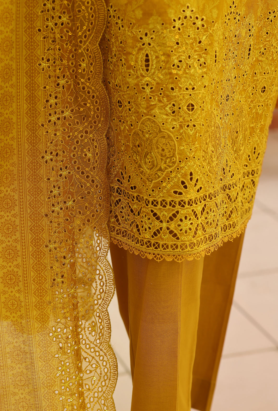 Venice by HZ Textiles Unstitched Embroidered Lawn 3 Piece Suit PEC - 3112 Festive Collection