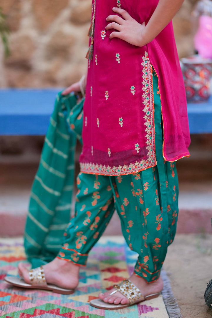 Senorita Girls RTW Printed Banarsi 3 Piece Suit KDD-02756 - Festive Collection