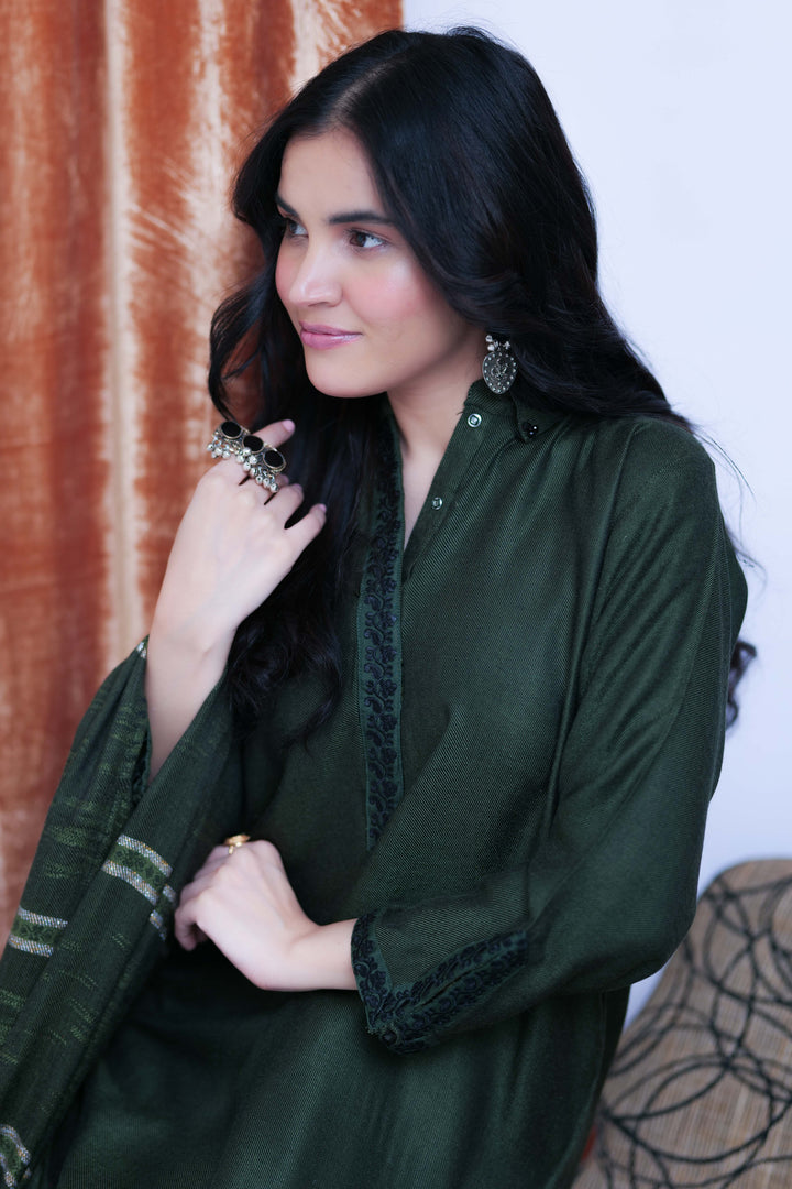 Senorita Women RTW Women Solids Green and Black Casual 3 Piece Suit Acrylic Fabric LAD-02768 - Winter Collection