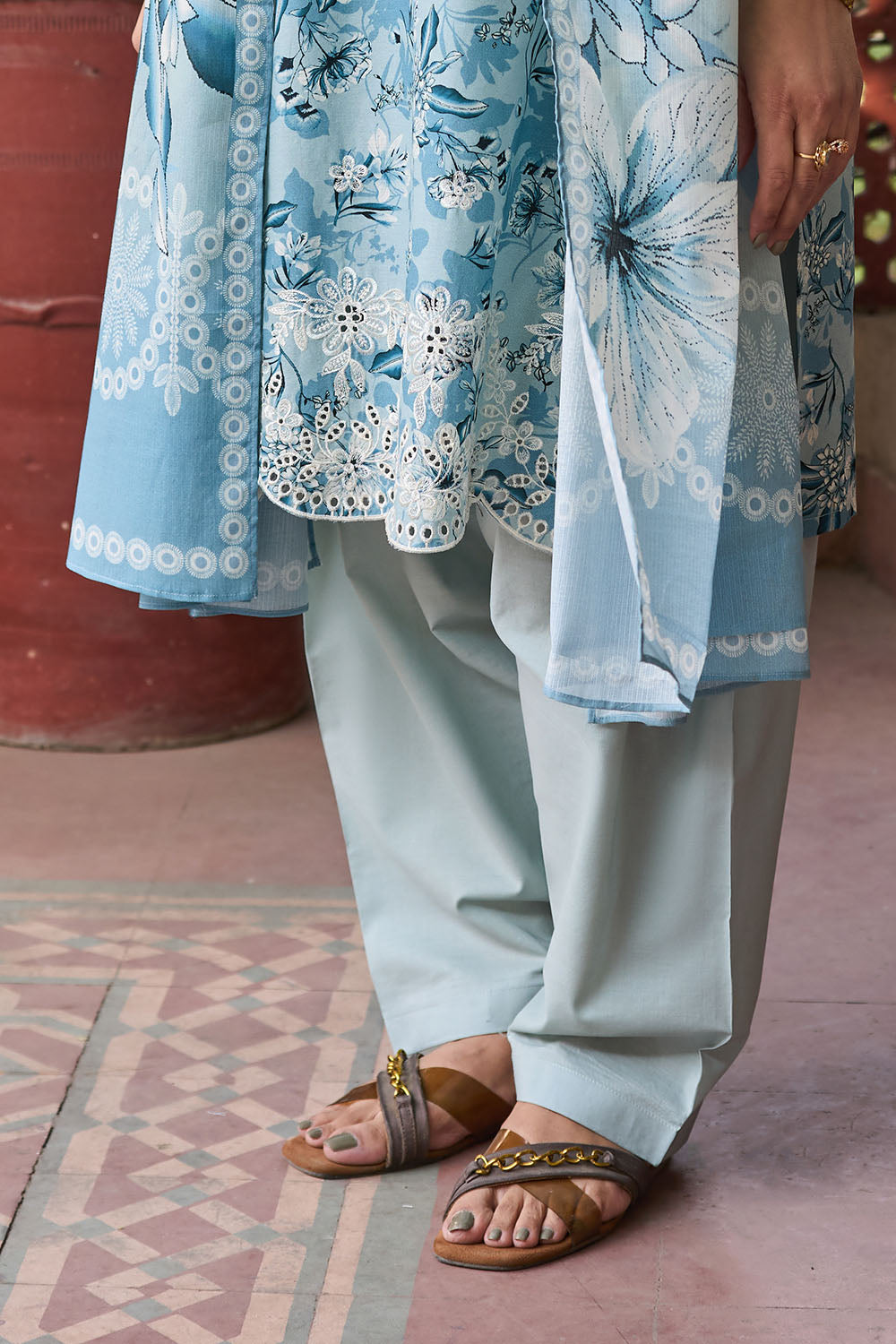 Tribute To Mother by Gul Ahmed Unstitched Embroidered Lawn 3 Piece Suit GA26UTM DN-62033 - Summer Collection