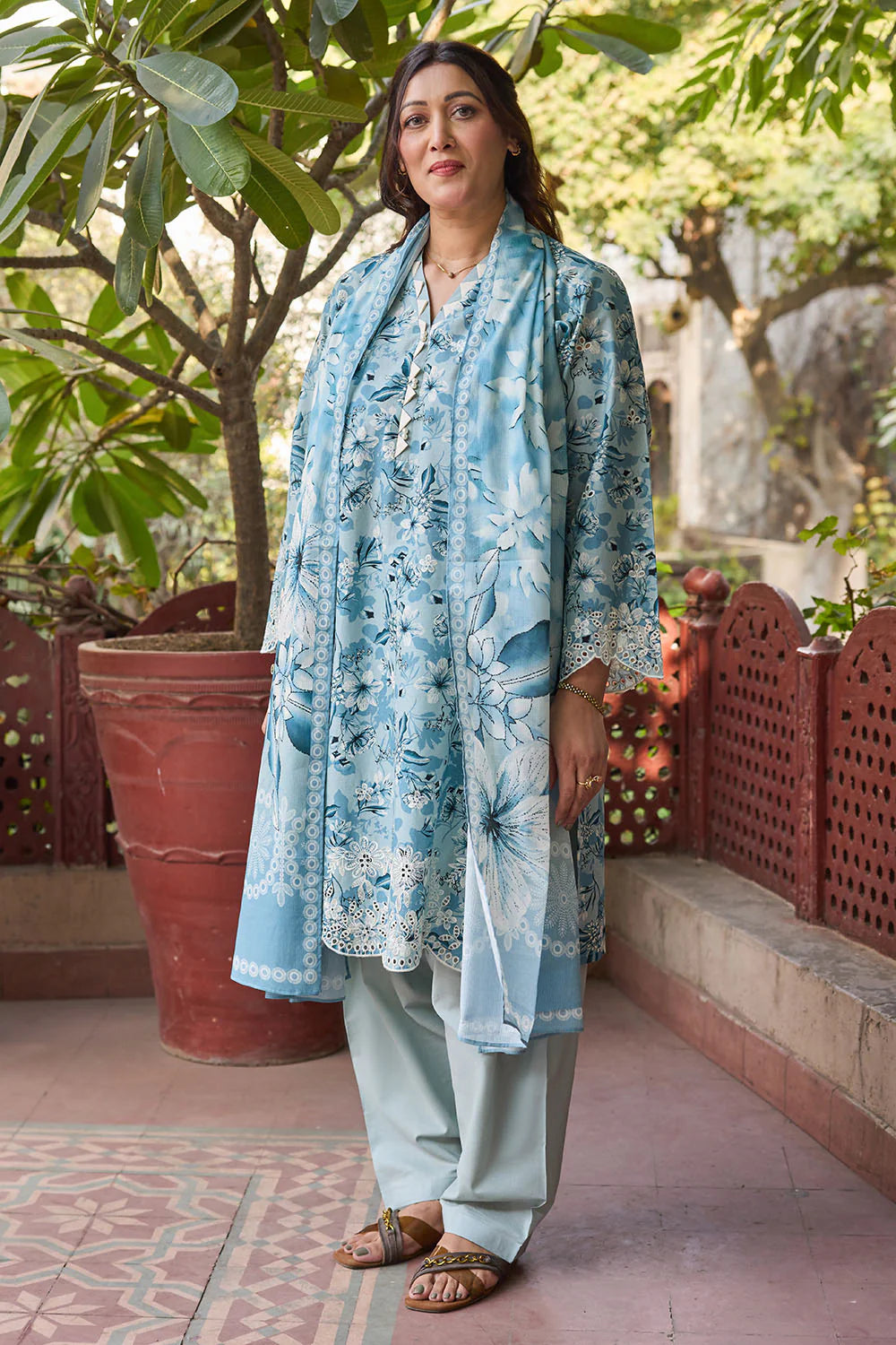 Tribute To Mother by Gul Ahmed Unstitched Embroidered Lawn 3 Piece Suit GA26UTM DN-62033 - Summer Collection