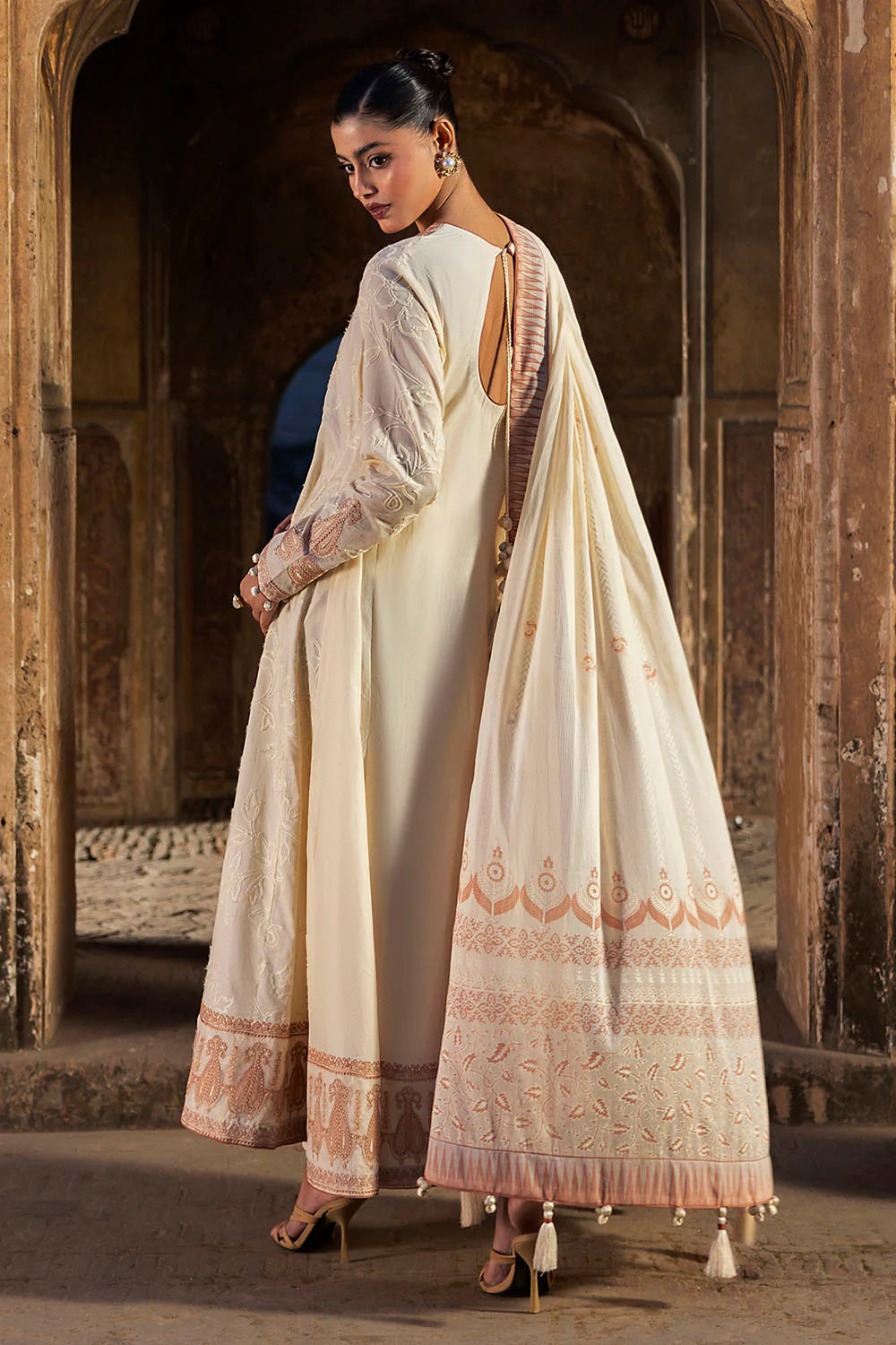 Mitti ki Khusboo by Gul Ahmed Unstitched Embroidered Lawn 3 Piece Suit GA26UMK DN-62038 - Summer Collection