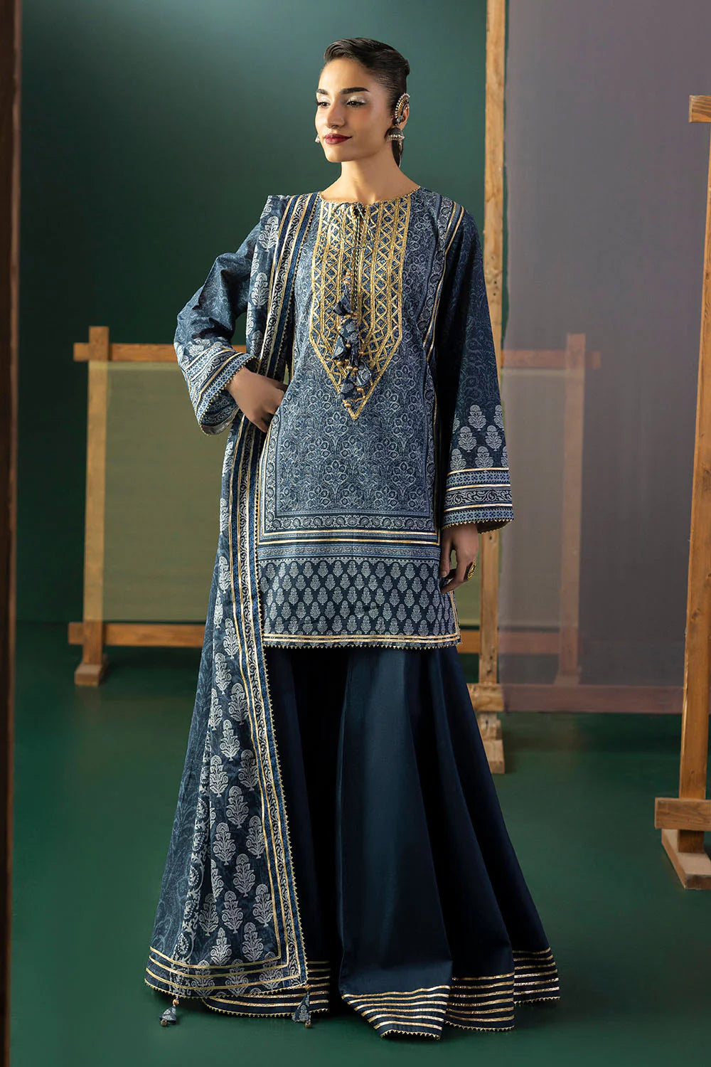 Heritage by Gul Ahmed Unstitched Embroidered Lawn 3 Piece Suit GA26UFH CL-62039 - Summer Collection