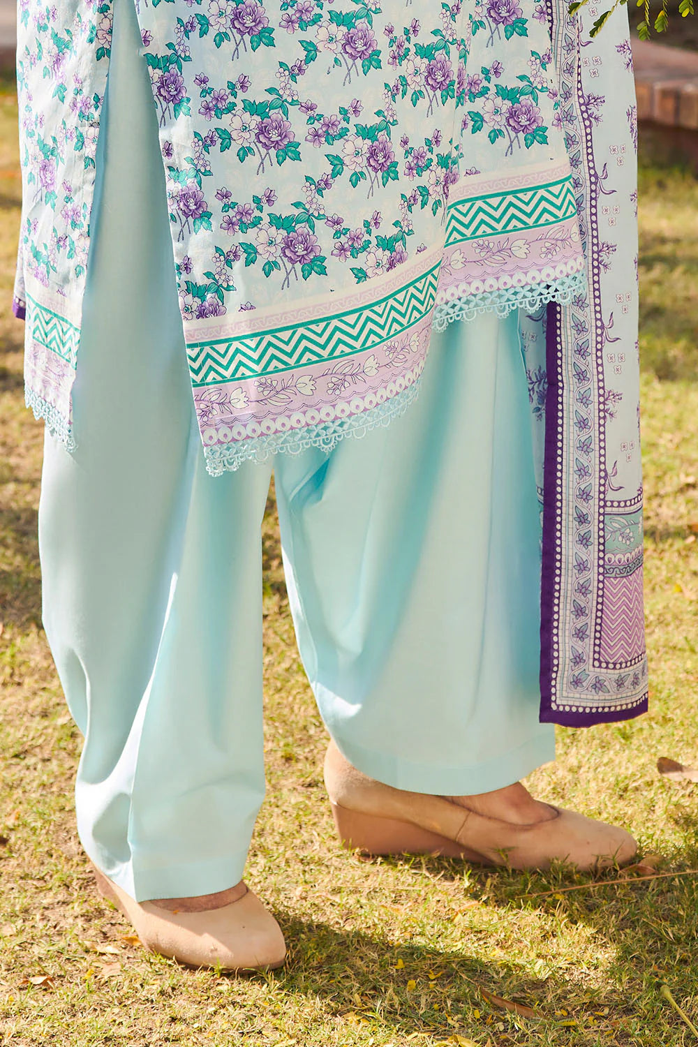 Tribute To Mother by Gul Ahmed Unstitched Printed Lawn 3 Piece Suit GA26UTM CL-62086 B - Summer Collection