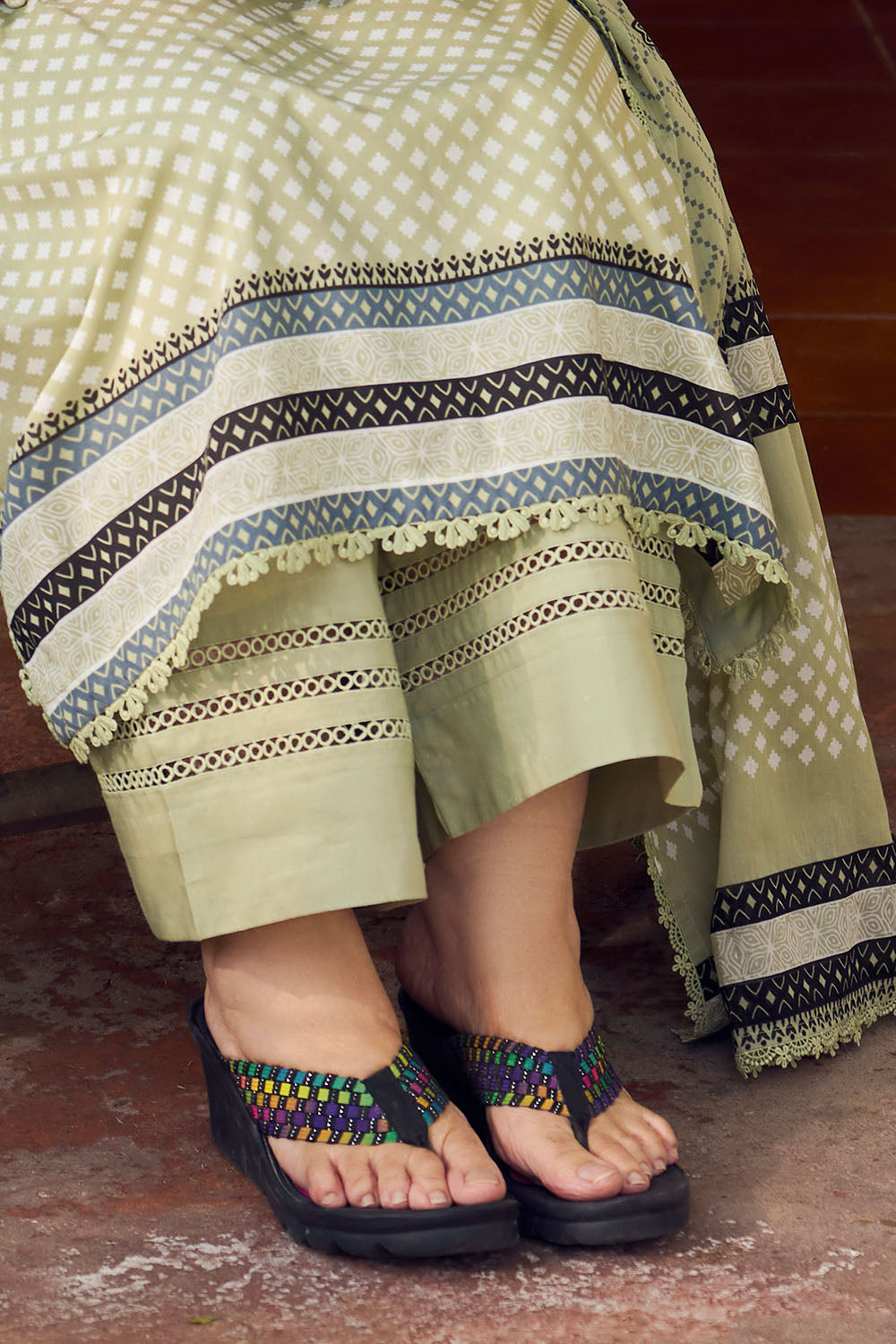 Tribute To Mother by Gul Ahmed Unstitched Printed Lawn 3 Piece Suit GA26UTM CL-62103 B - Summer Collection