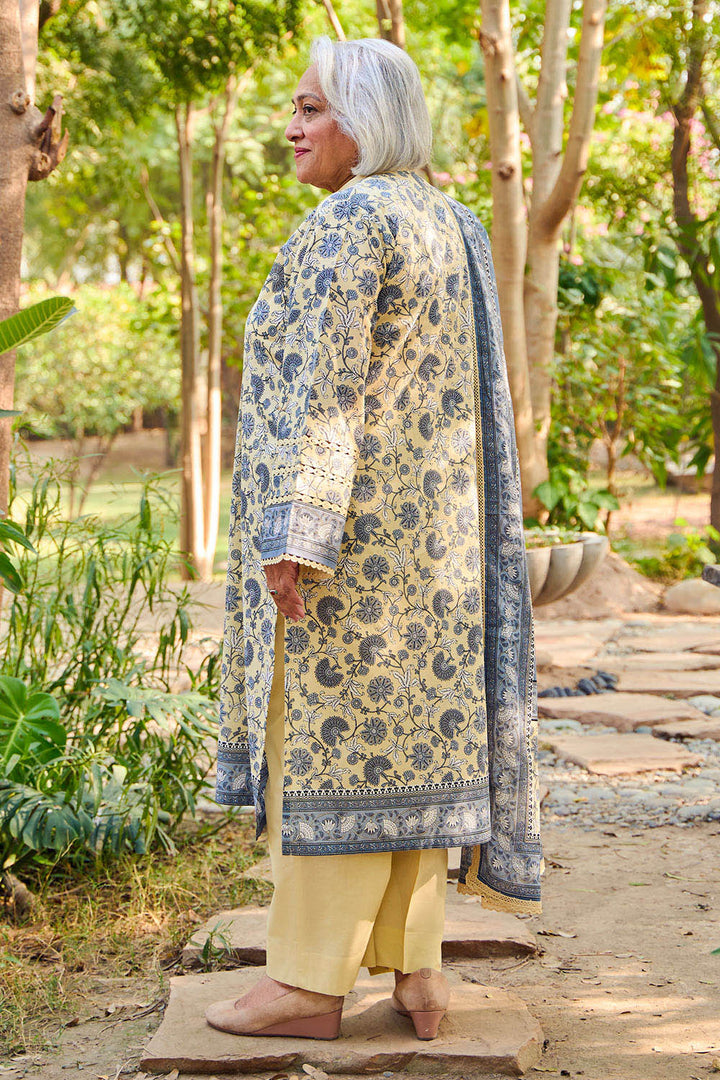 Tribute To Mother by Gul Ahmed Unstitched Printed Lawn 3 Piece Suit GA26UTM CL-62104 B - Summer Collection