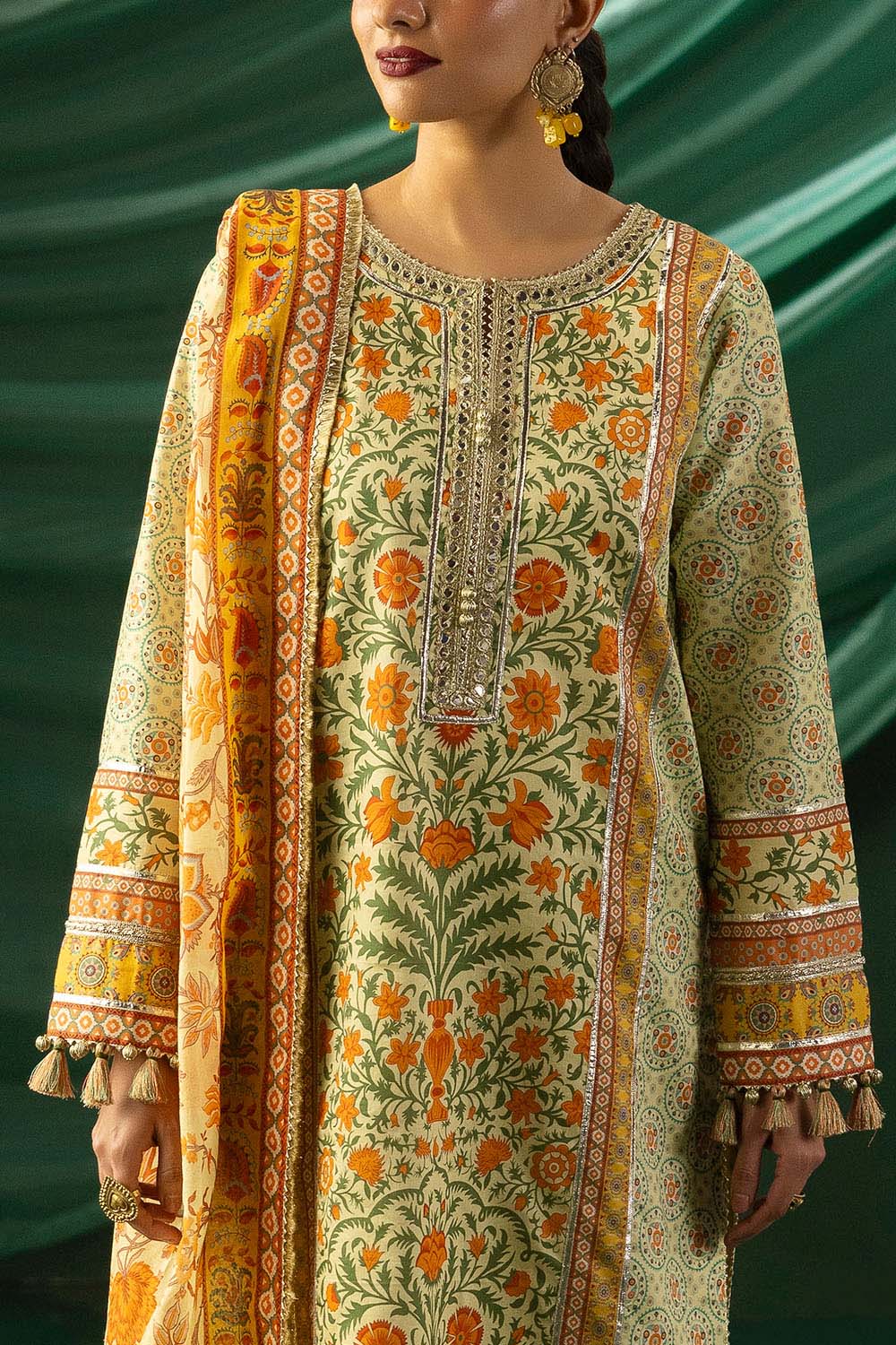 Heritage by Gul Ahmed Unstitched Printed Lawn 3 Piece Suit GA26UFH CL-62140 - Summer Collection