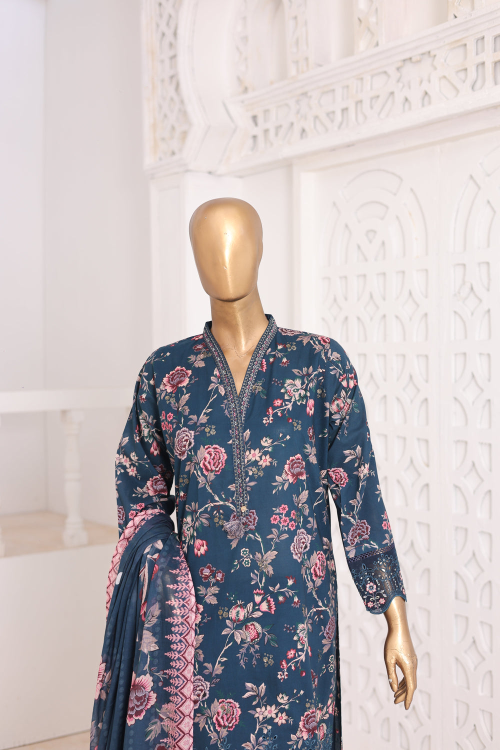 Suntex Fabrics Women RTW Printed Lawn 3 Piece Suit Laser Teal Eid Collection
