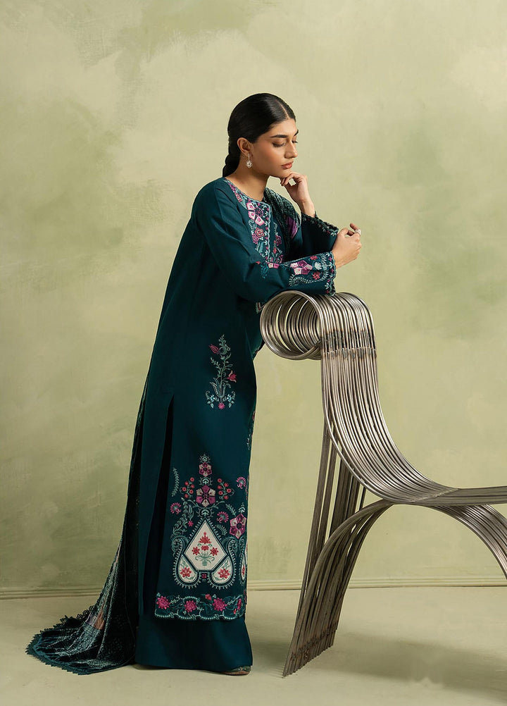 RajBari Exclusive Shawl Unstitched Embroidered Palachi 3 Piece Suit RB26UES 08 - Winter Collection