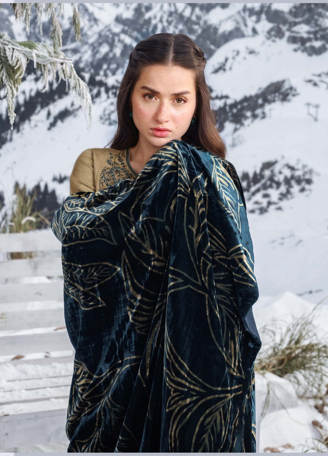 Carnation by Rang Rasiya Unstitched Embroidered Karandi 3 Piece Suit RR26UKW OLIVINE - Winter Collection