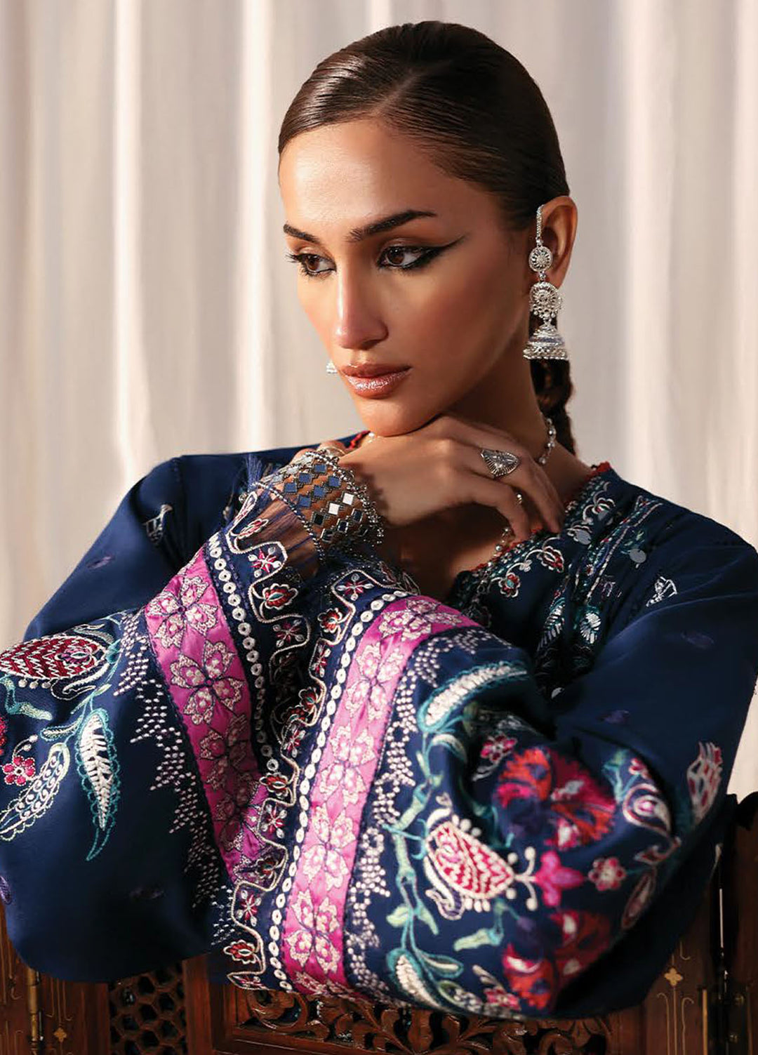 Siraa By Sadaf Fawad Khan Embroidered Khaddar Suits Unstitched 3 Piece SDF25SW SFK-D5 SHAHNOOR - Winter Collection