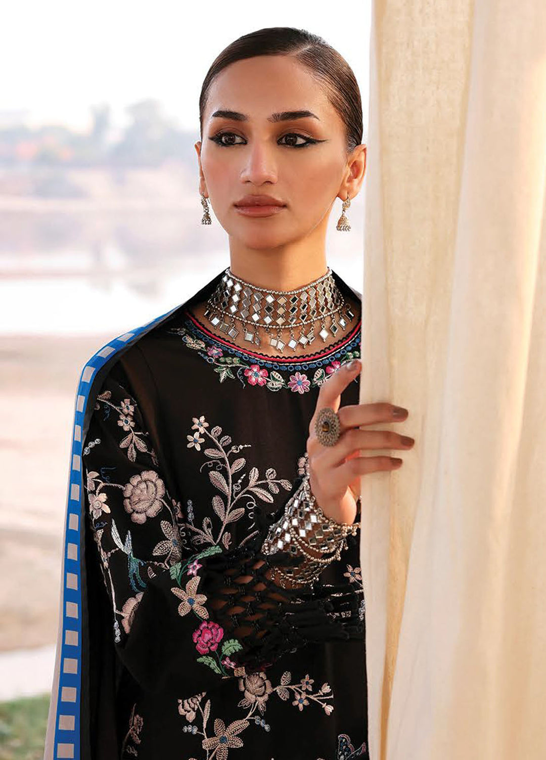 Siraa By Sadaf Fawad Khan Embroidered Khaddar Suits Unstitched 3 Piece SDF25SW SFK-D8 NURIA - Winter Collection