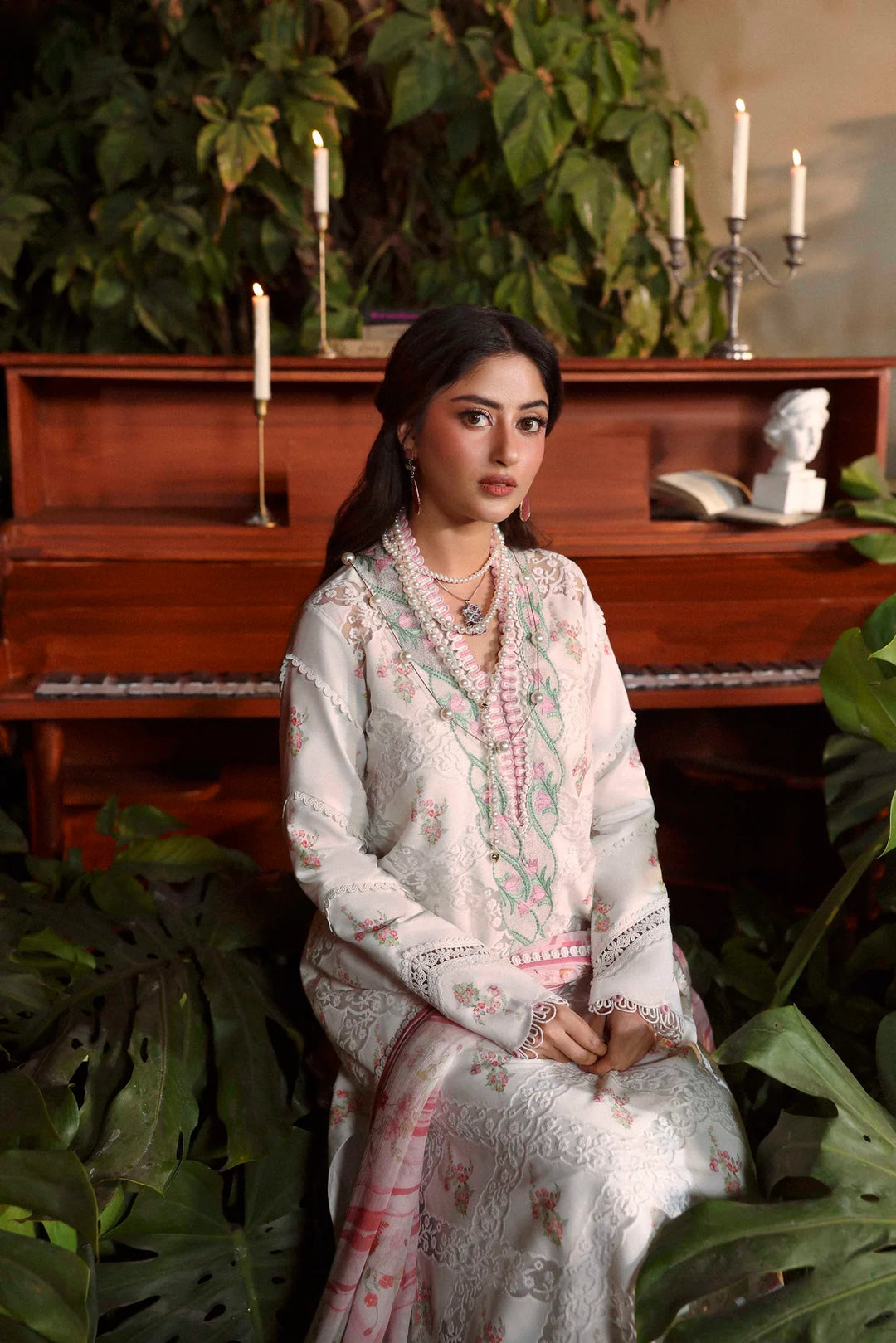 Sable Vogue Luxury Formals Unstitched Embroidered Swiss Voile 4 Piece Suit SL-07-26-V1 - Festive Collecion