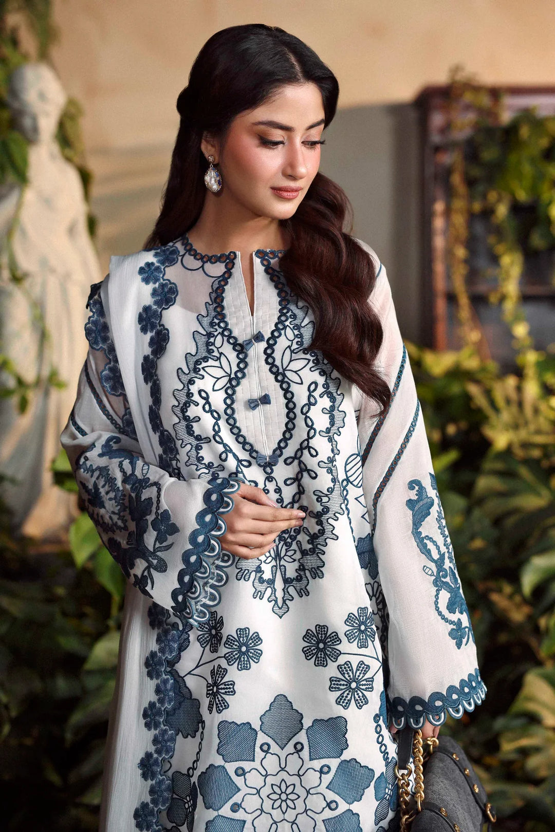 Sable Vogue Luxury Formals Unstitched Embroidered Swiss Voile 4 Piece Suit SL-09-26-V1 - Festive Collecion