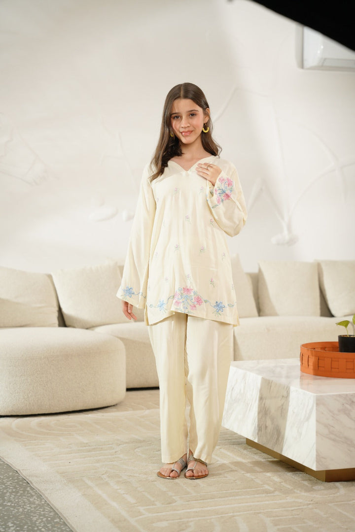 Sprinkles Girls Pret Co-ord Set Embroidered Linen Elinor Cleo SPDR904 - Summer Collection