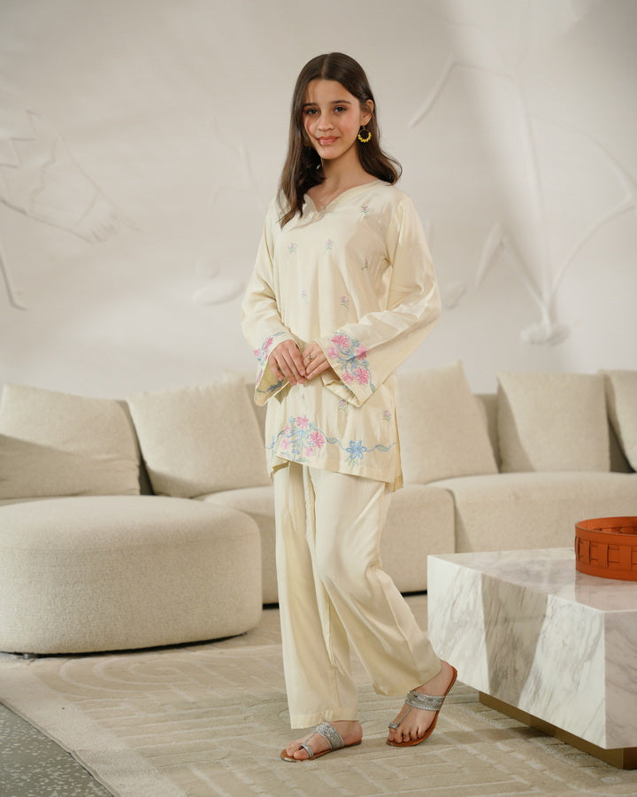 Sprinkles Girls Pret Co-ord Set Embroidered Linen Elinor Cleo SPDR904 - Summer Collection