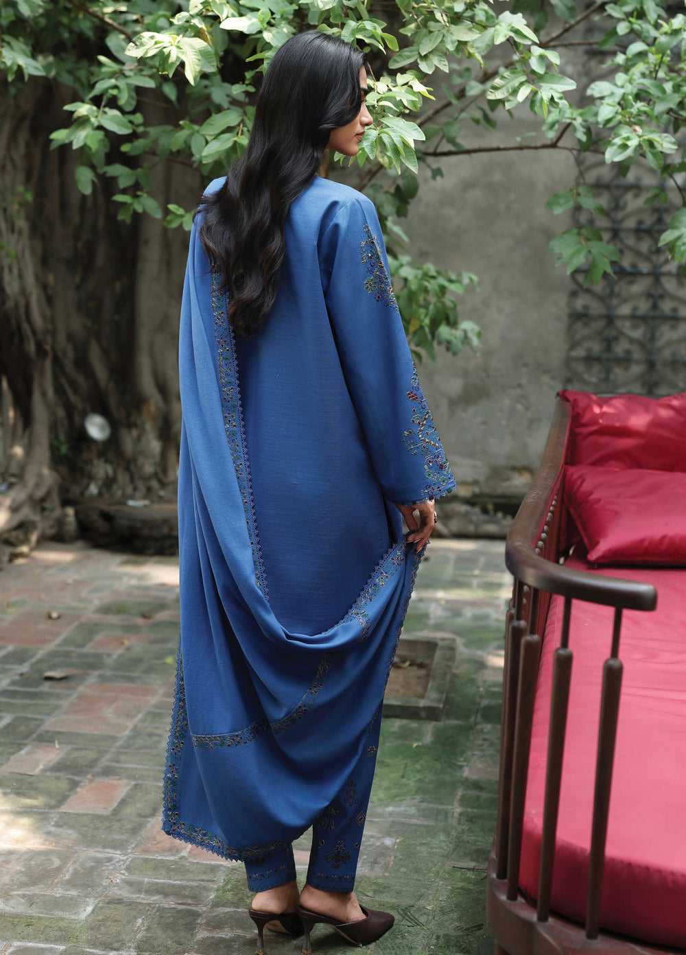 The Heirloom by Seran Unstitched Embroidered Khaddar 3 Piece Suit SN26UTH Avelis D-08 - Casual Collection