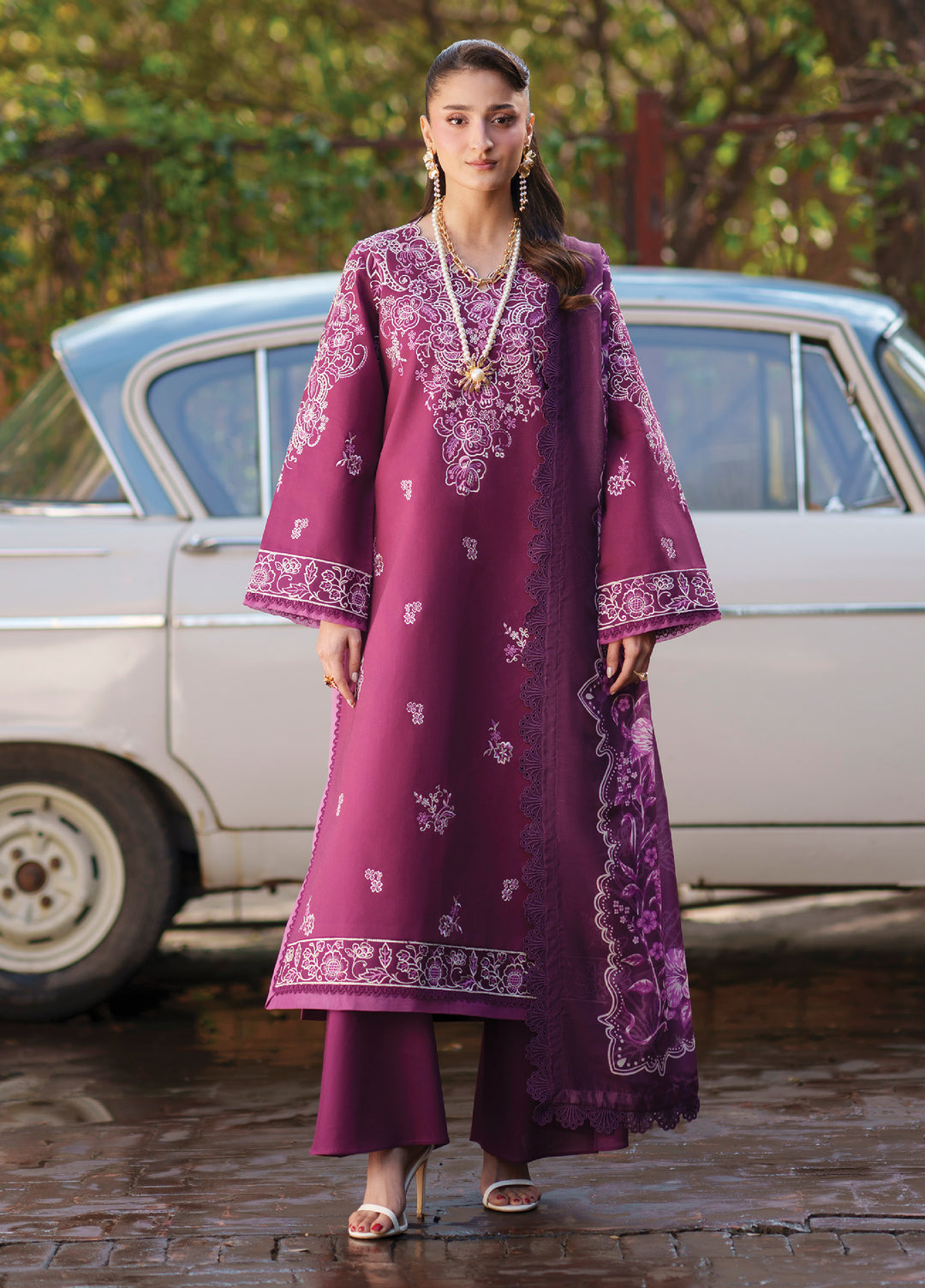 Fiona by Mahnur Unstitched Embroidered Lawn 3 Piece Suit MN26UFL F-10 - Summer Collection