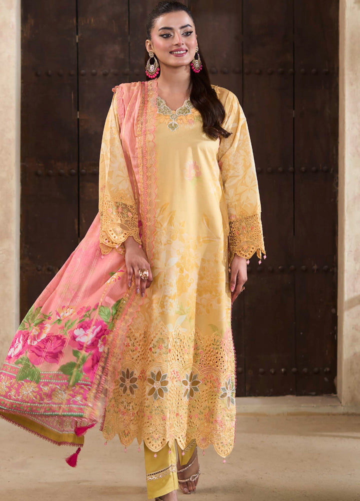 Applique Kari by Al Zohaib Unstitched Embroidered Lawn 3 Piece Suit AZ26AVI D-03 - Summer Collection