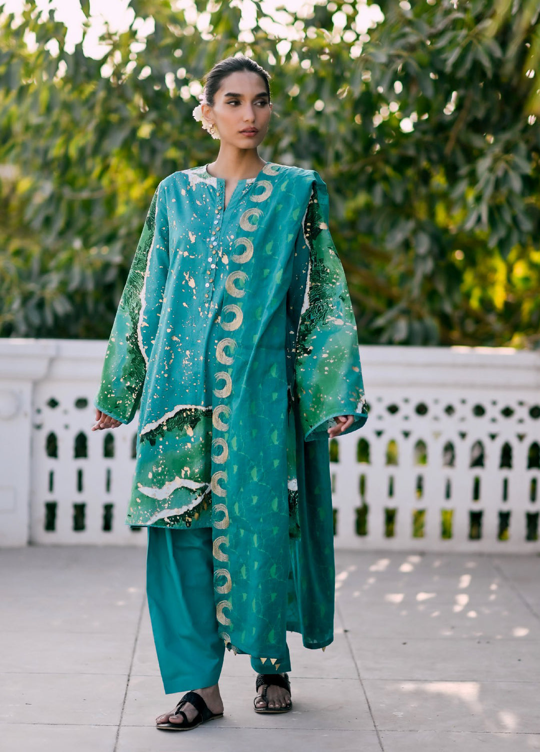 Rangon ka Angan by Gul Ahmed Unstitched Embroidered Lawn 3 Piece Suit GA26URAL CL-52512 - Summer Collection