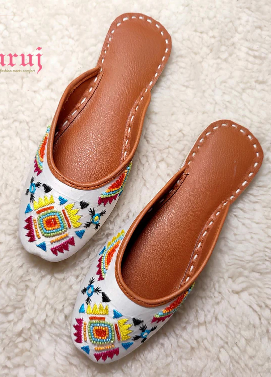 Zuruj Festive Style   Backless Khussay JU-173