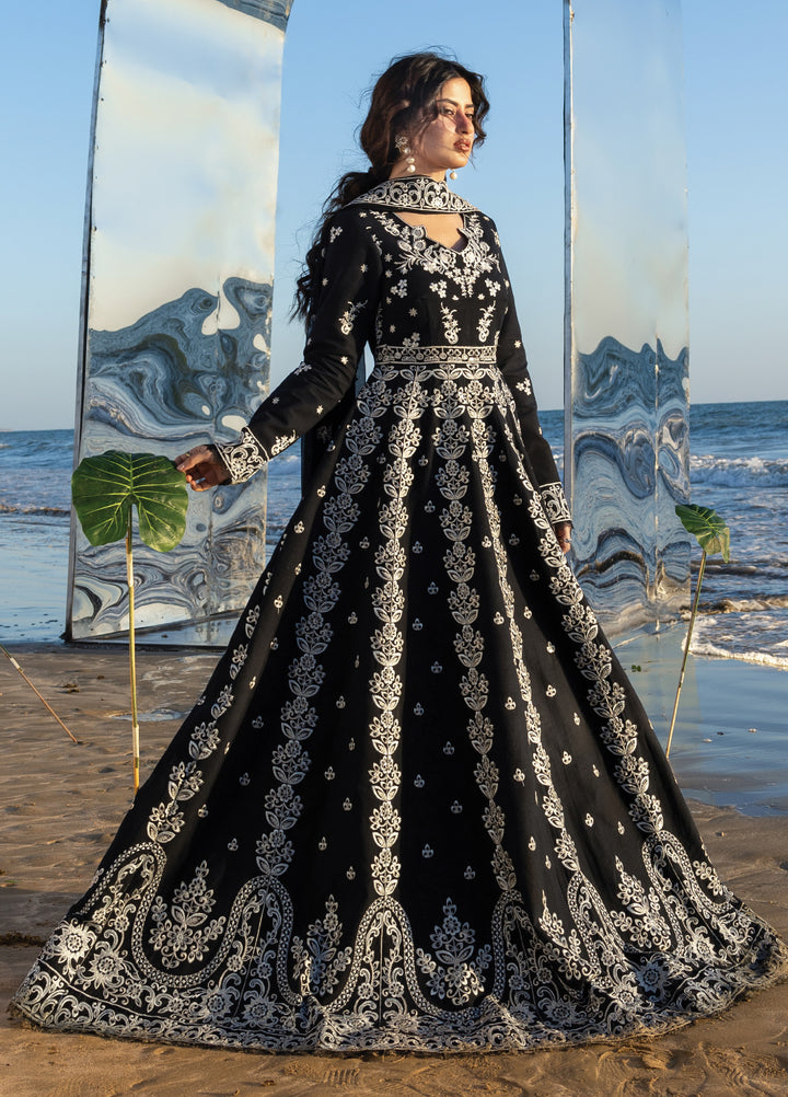 Sirene by Mahnur Unstitched Embroidered Lawn 3 Piece Suit MN26USL S-05 - Summer Collection