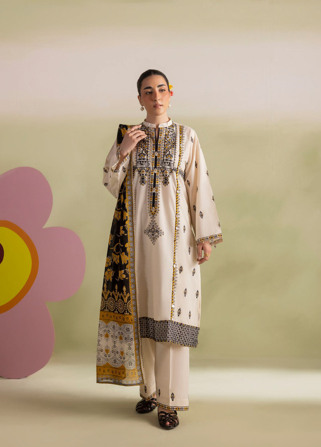 Bagheecha by Gul Ahmed Unstitched Embroidered Lawn 3 Piece Suit GA26ULB CL62355 - Casual Collection