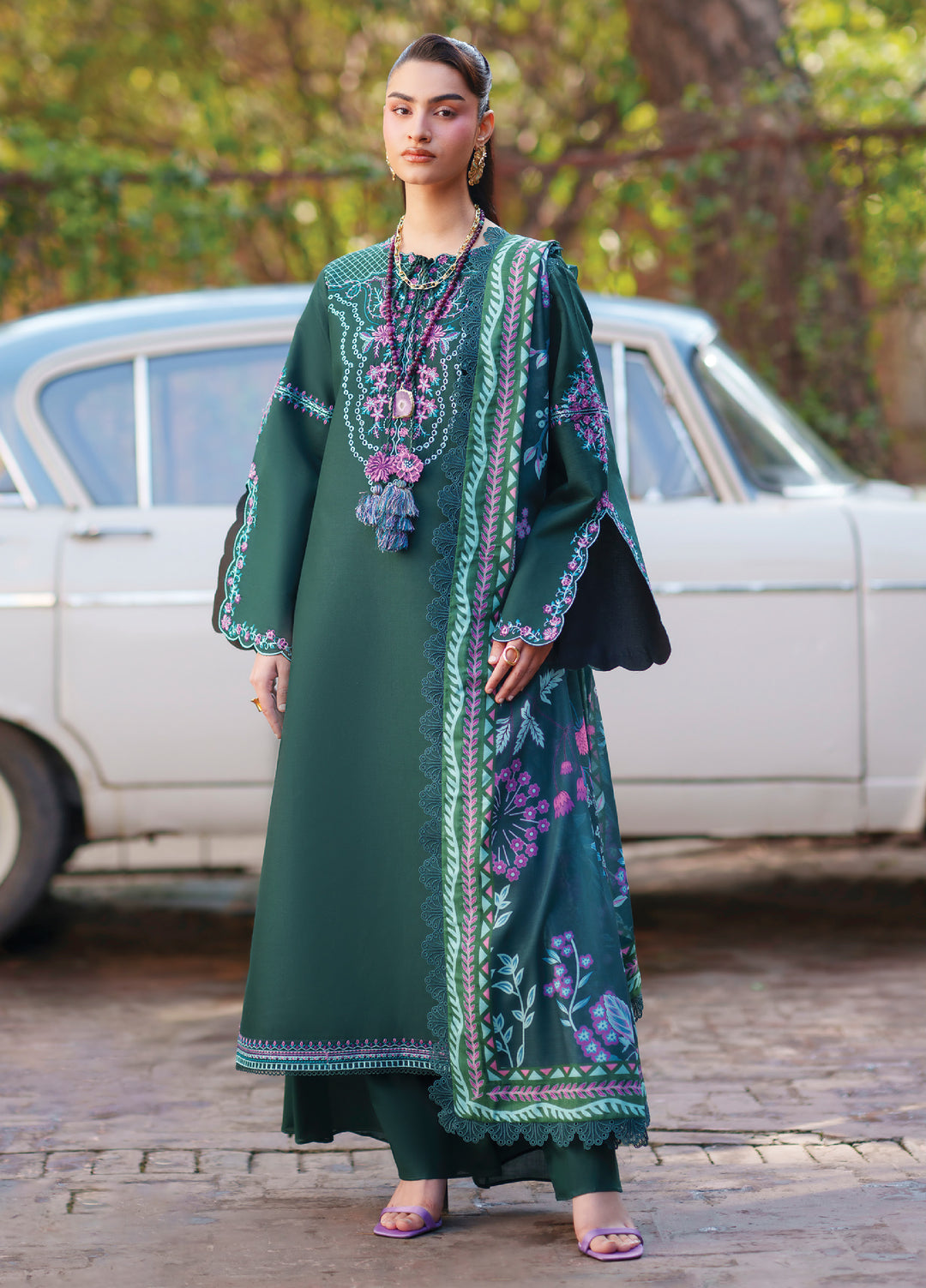 Fiona by Mahnur Unstitched Embroidered Lawn 3 Piece Suit MN26UFL F-08 - Summer Collection