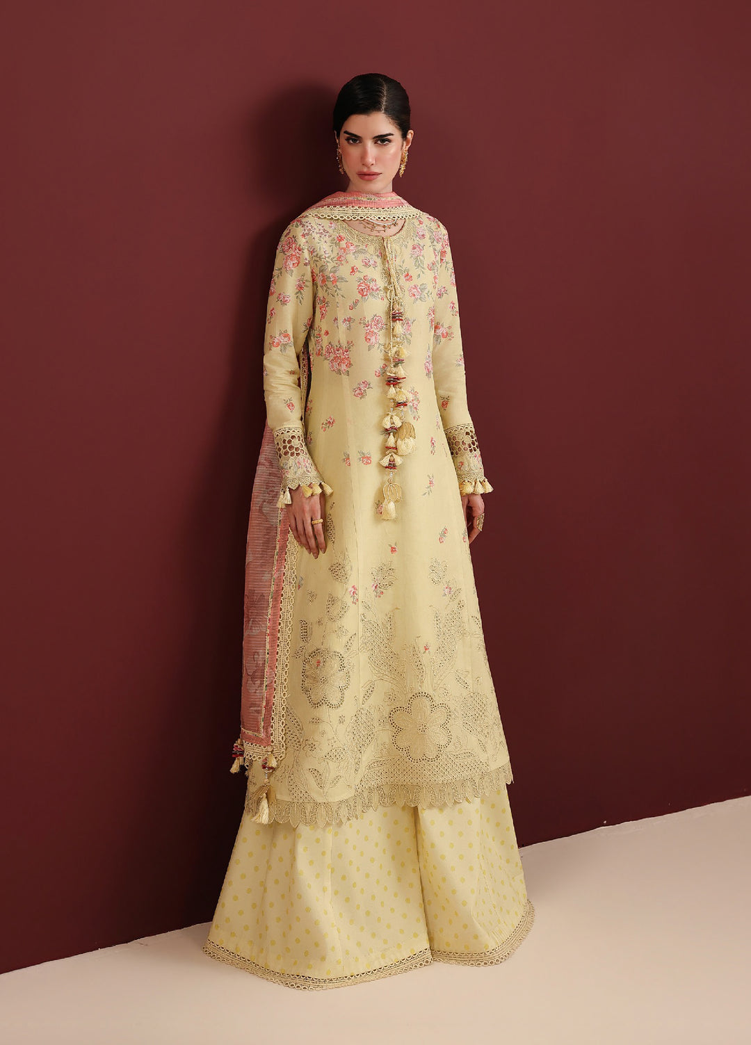 Iris by Jazmin Unstitched Embroidered Lawn 3 Piece Suit JZ26ULI IL26-D07 - Eid Collection