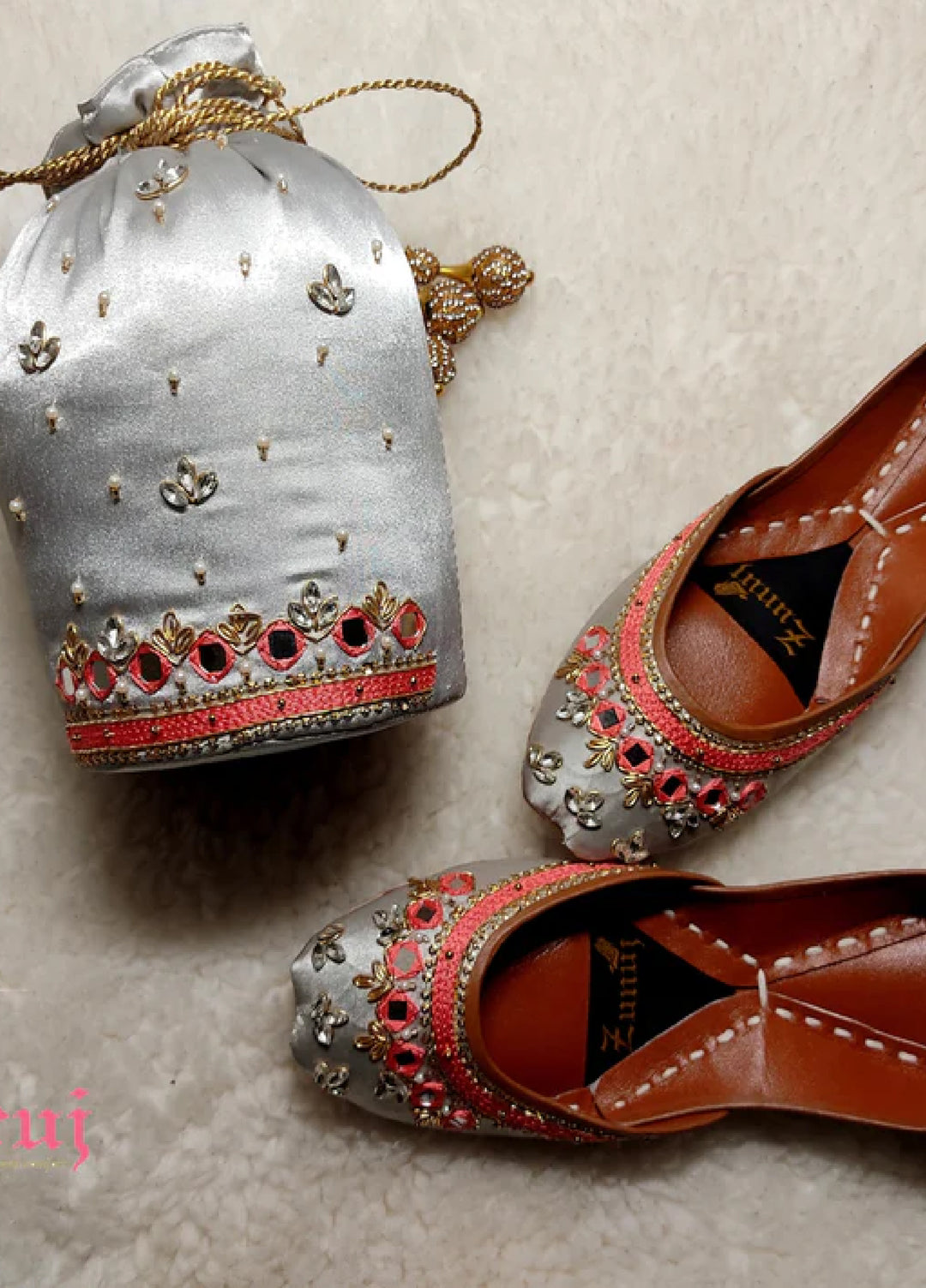 Zuruj Festive Style  Potli X Khussa  PL-25