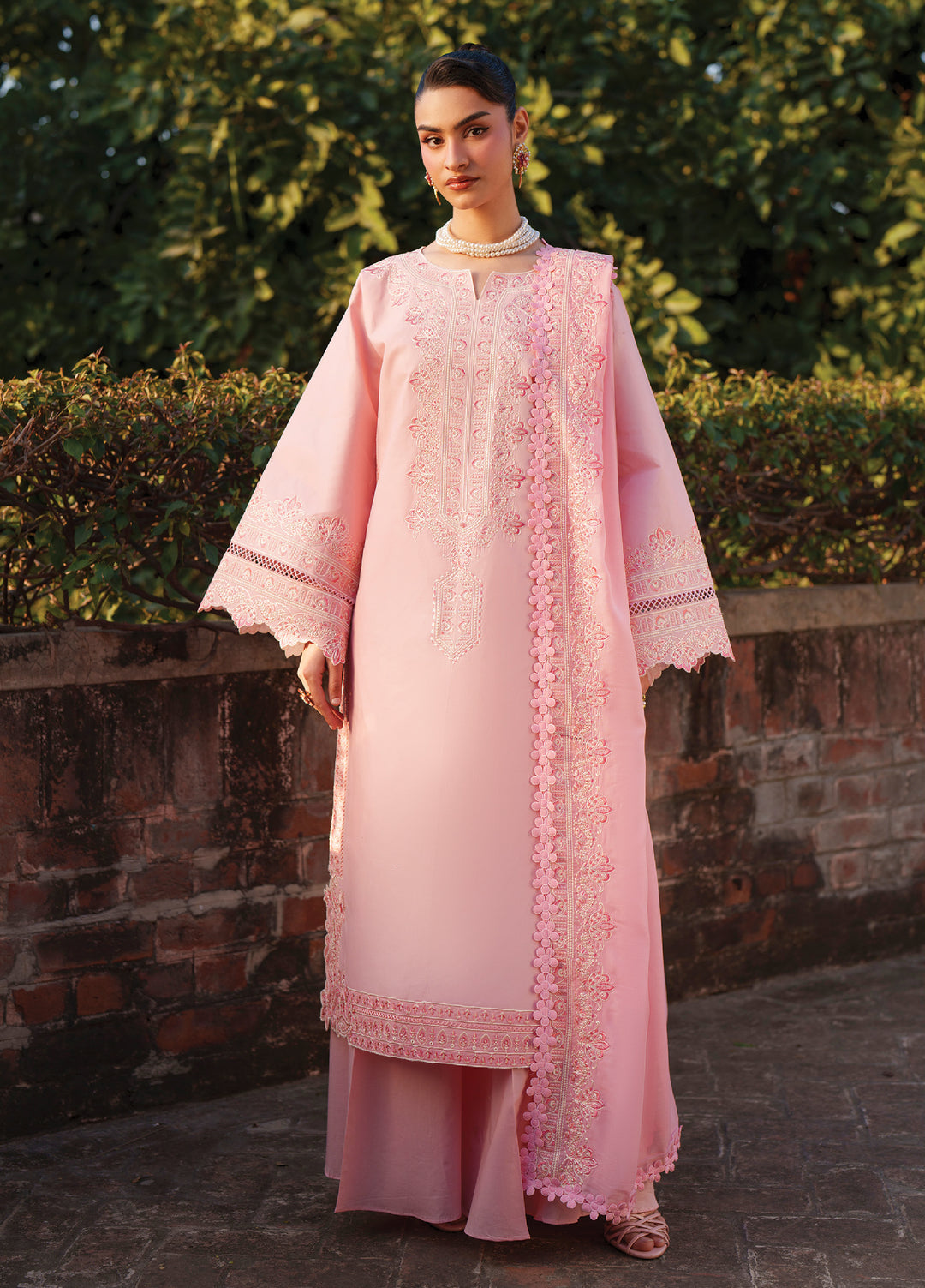 Fiona by Mahnur Unstitched Embroidered Lawn 3 Piece Suit MN26UFL F-13 - Summer Collection