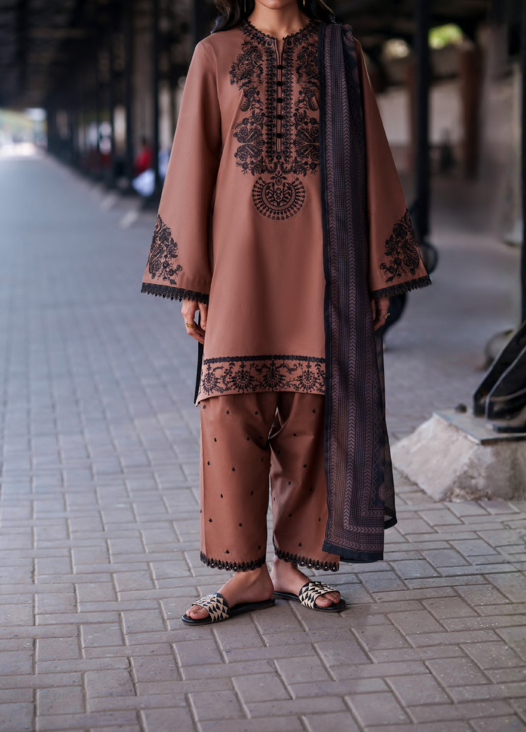Safarnama by Casuallite RTW Embroidered Cotton Lawn 3 Piece CL26PSCL Ciara Earth - Eid Collection