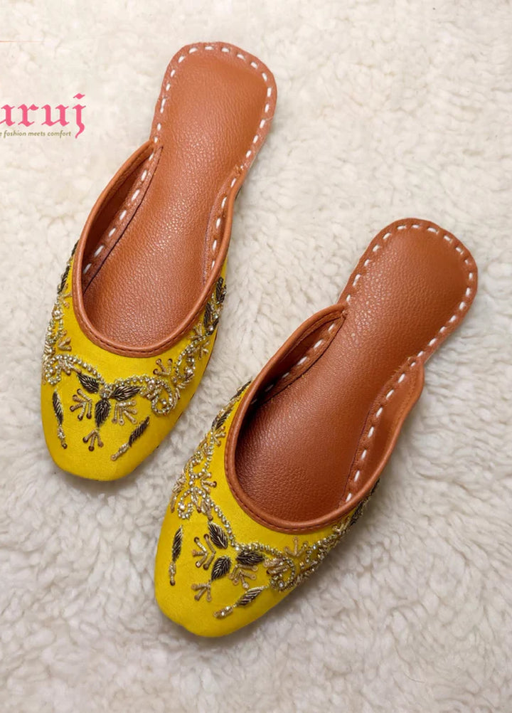 Zuruj Festive Style   Backless Khussay JU-169