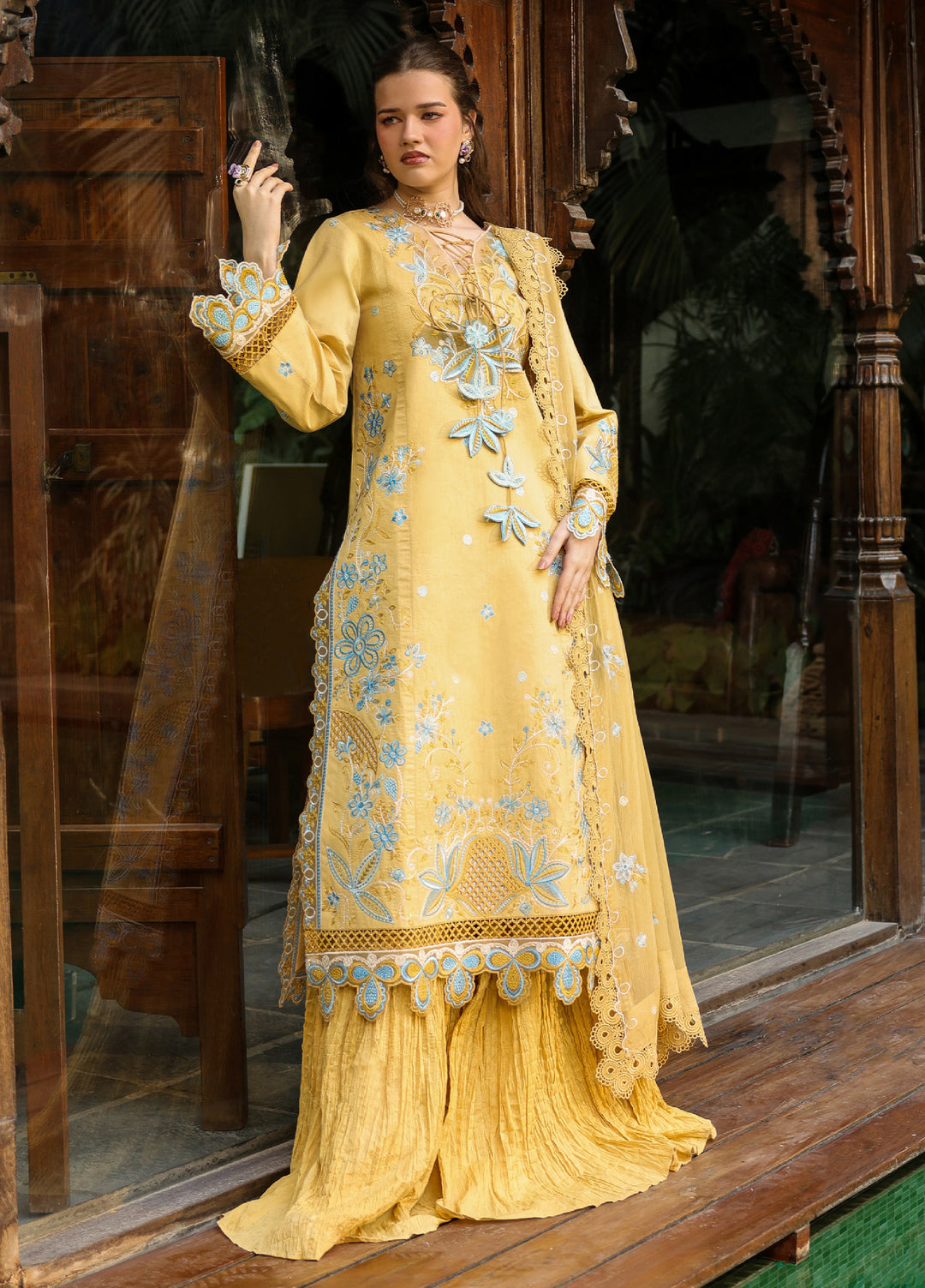 Shanaya by Mahnur Unstitched Embroidered Lawn 3 Piece Suit MN26USL SH-11 - Summer Collection