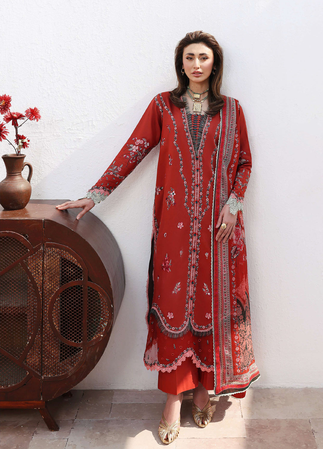 Floral Reverie by Roheenaz Unstitched Embroidered Lawn 3 Piece Suit RN26UFRL SERENE BLOOM - Festive Collection