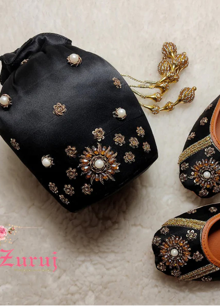 Zuruj Festive Style  Potli X Khussa  PL-8