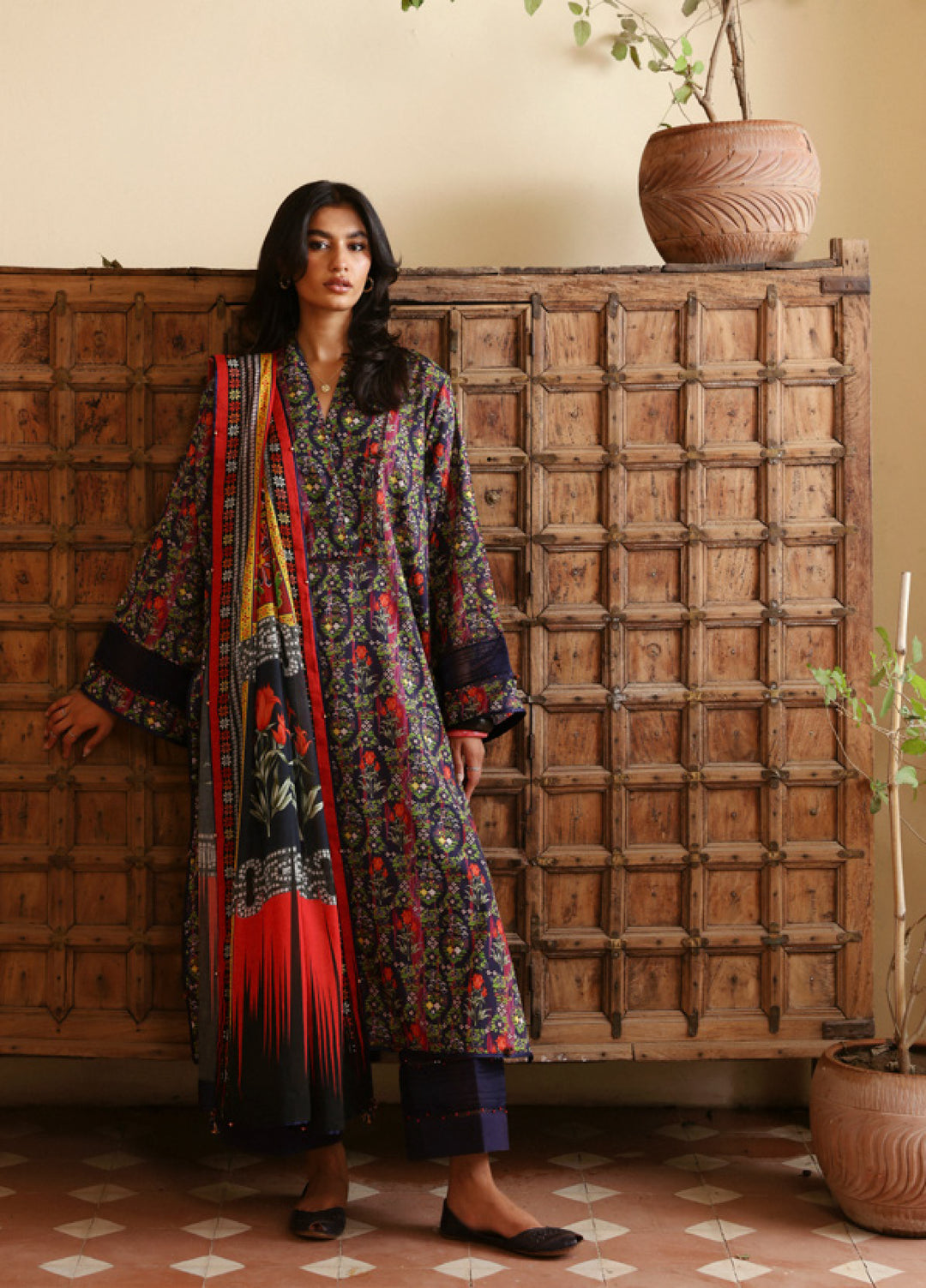 Amaya by Zaha Unstitched Printed Lawn 3 Piece Suit ZK26UAL Veda APL26-08 - Casual Collection