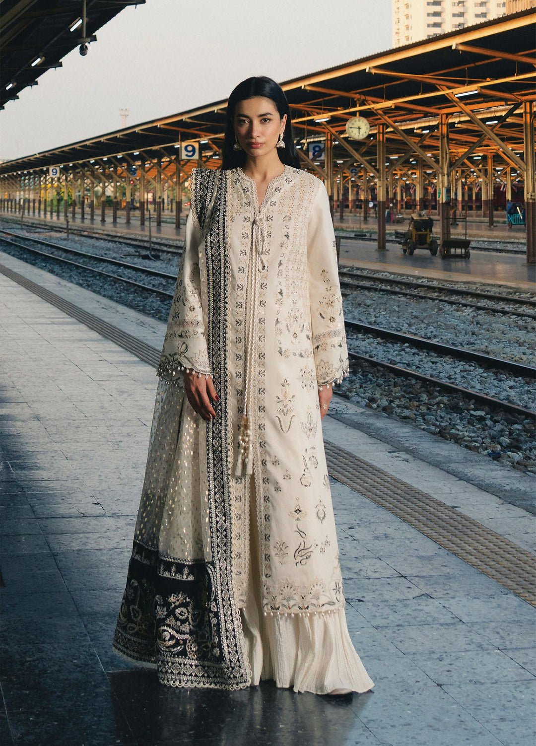 Mulaqat by Afrozeh Unstitched Embroidered Lawn 3 Piece Suit AF26UML KHAWAAB FWU-0058 - Festive Collection