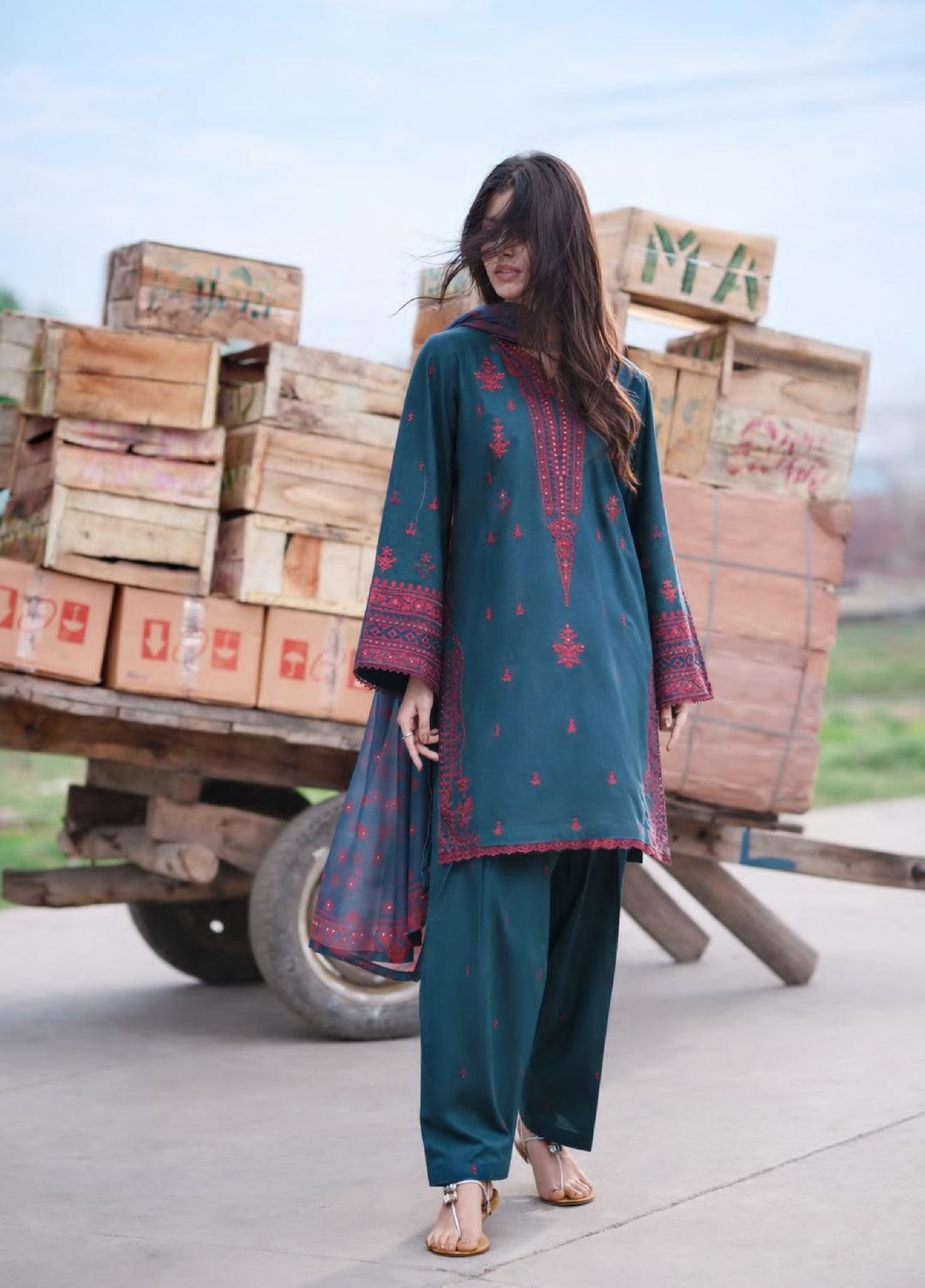 Safarnama by Casuallite RTW Embroidered Cotton Lawn 3 Piece CL26PSCL Aoibh Dusk - Eid Collection