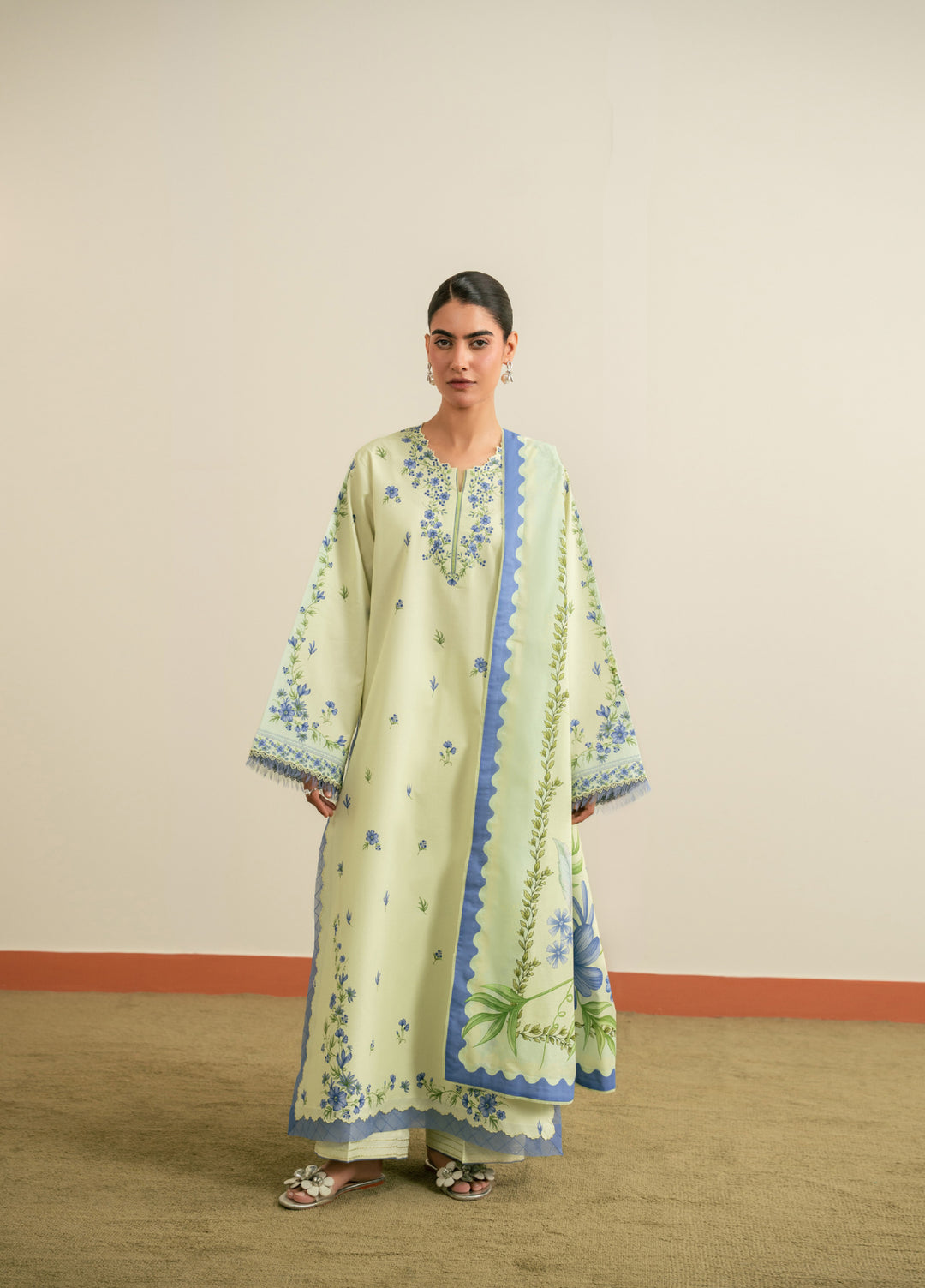 Seran Essentials Unstitched Printed Lawn 3 Piece Suit SN26UEL Astera D-01 - Lawn Collection