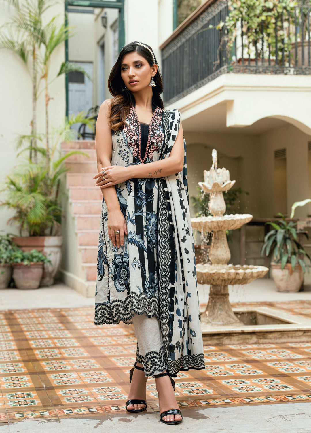 Desert Rose by Gul Ahmed Unstitched Printed Lawn 3 Piece Suit GA26UDRL CH-62018 - Summer Collection