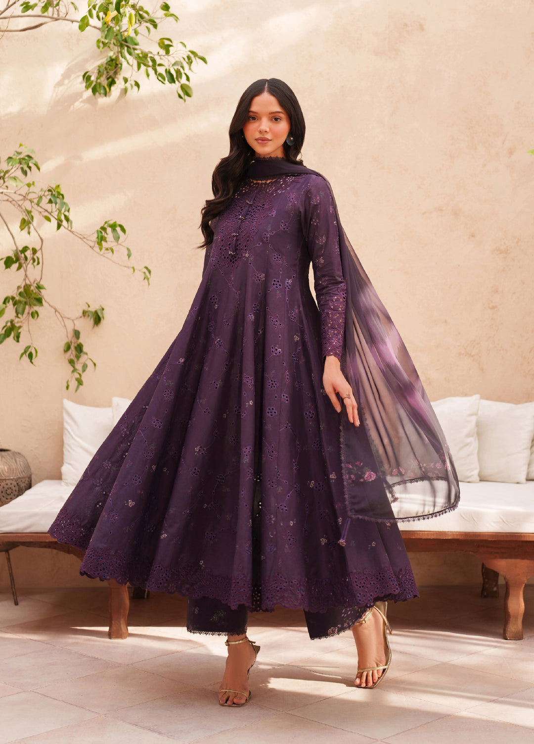 Iznik Unstitched Embroidered Lawn 3 Piece Suit IZ26ULE EL-08 - Eid Collection