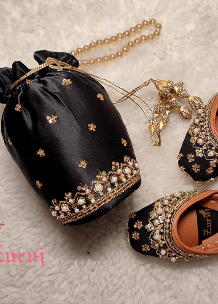 Zuruj Festive Style  Potli X Khussa  PL-92