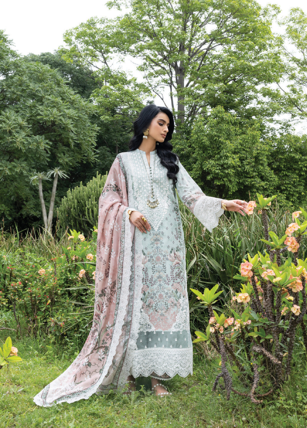 Zainab Chottani Unstitched Embroidered Lawn 3 Piece Suit ZC26ULE Ivie 13 - Eid Collection