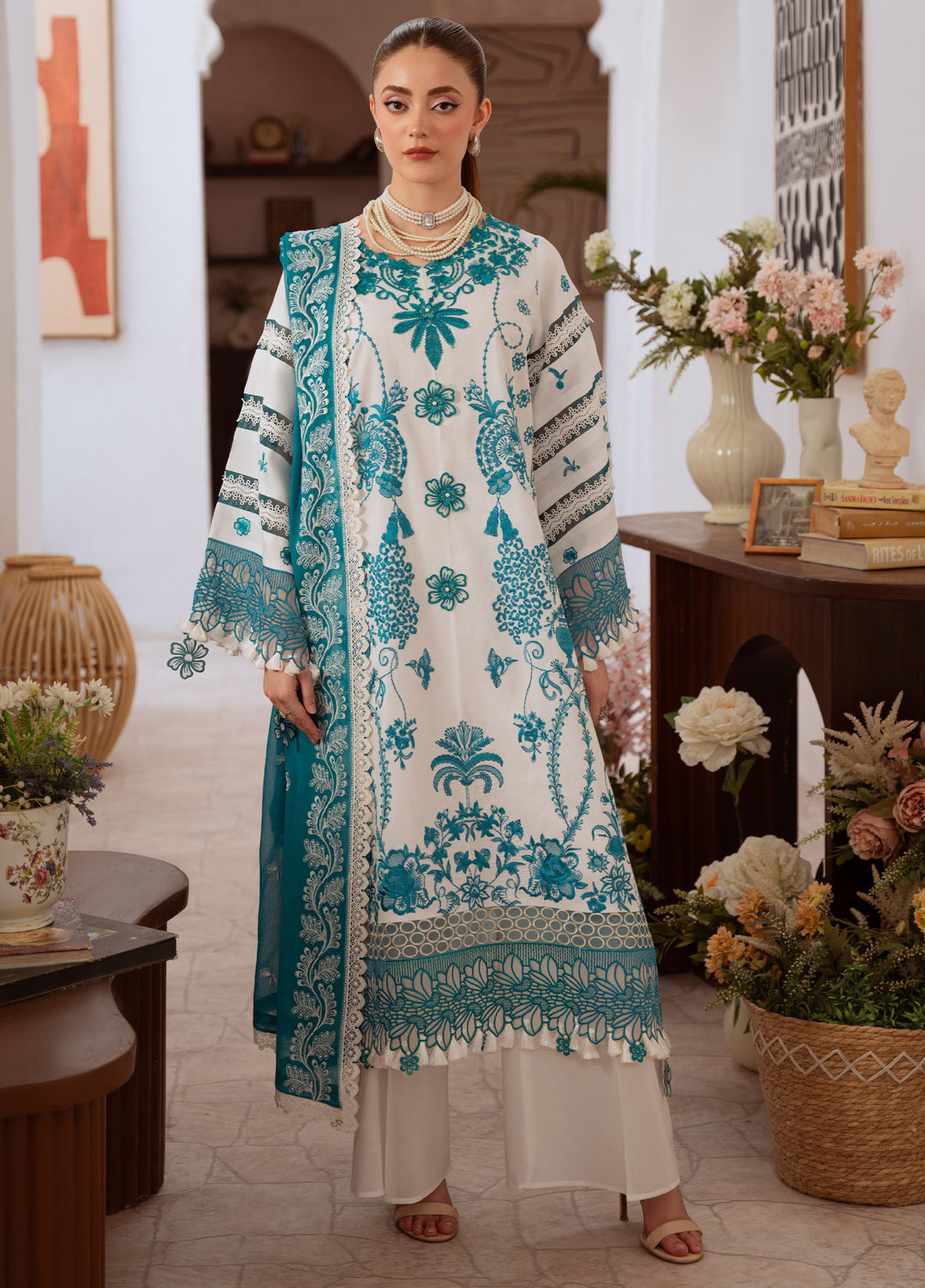 Shanaya by Mahnur Unstitched Lawn Embroidered 3 Piece Suit MN26US SN-09 - Summer Collection