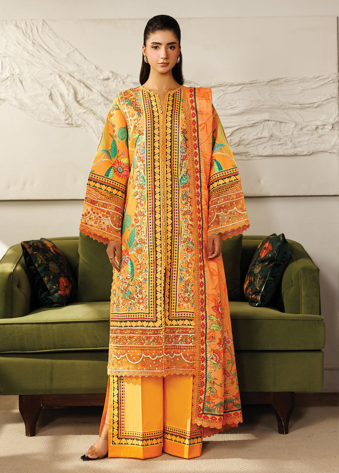 Leila by Mahnur Unstitched Embroidered Lawn 3 Piece Suit MN26ULL L-13 - Summer Collection